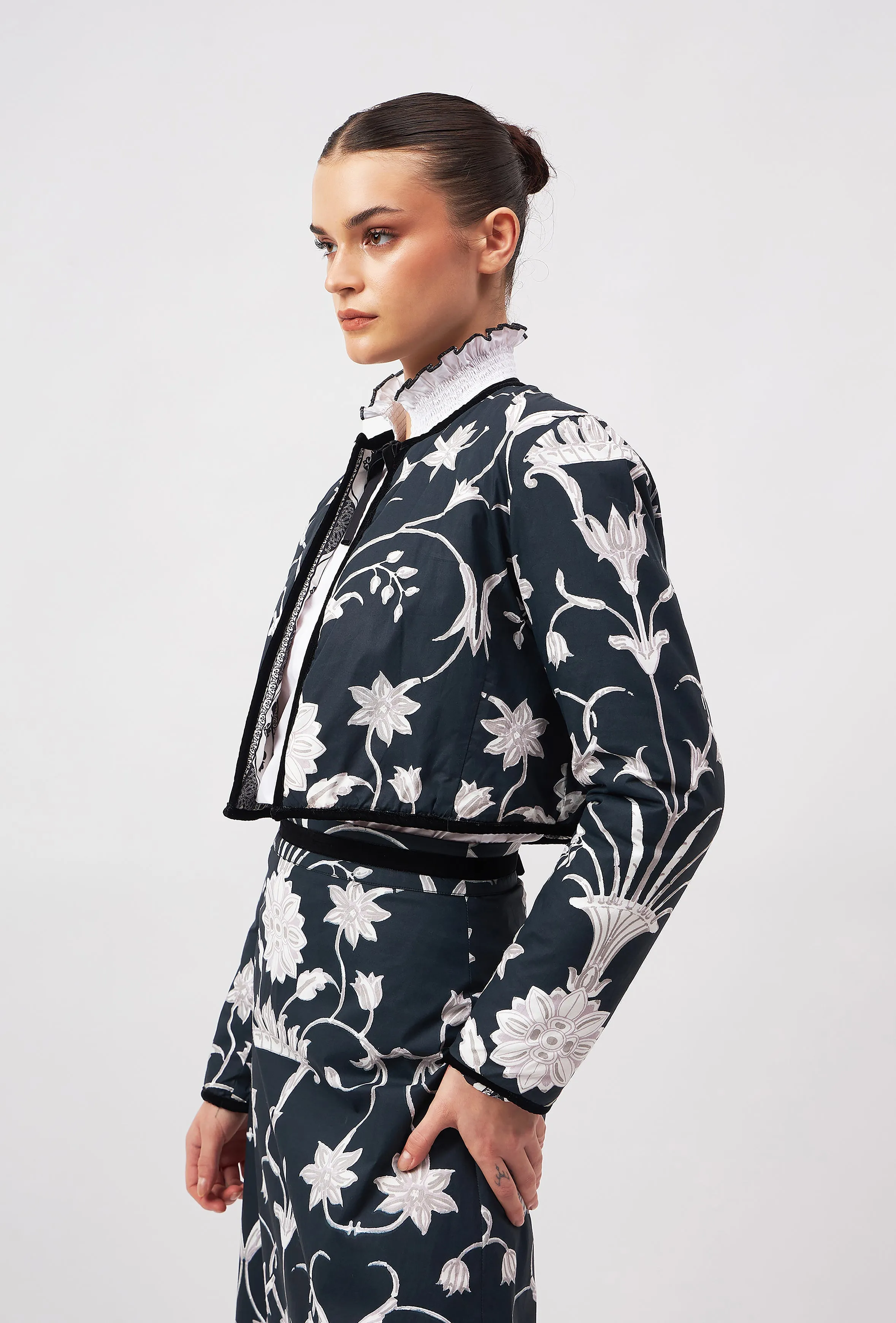 1499 Joan Reversible Jacket sold by Beyond by Vera product image thumbnail 4