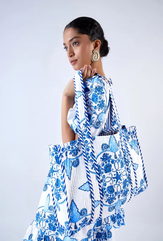 1296 Voyager Tote sold by Beyond by Vera