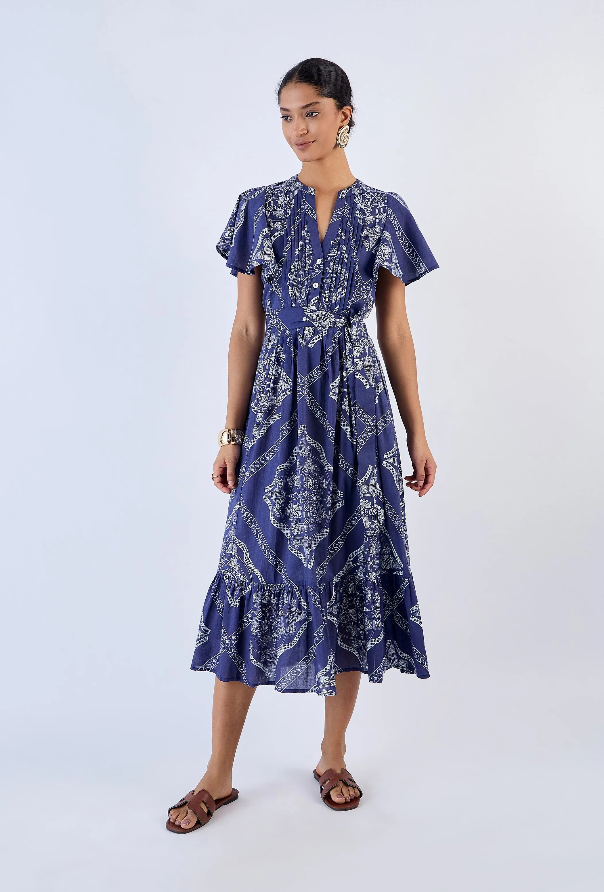 1278 Leni sold by Beyond by Vera