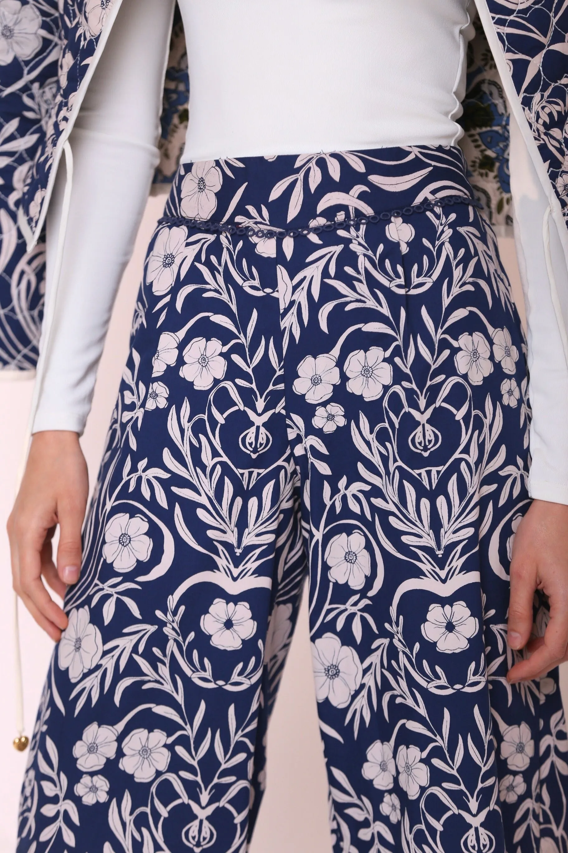 1720 Teresa Pants sold by Beyond by Vera product image thumbnail 5