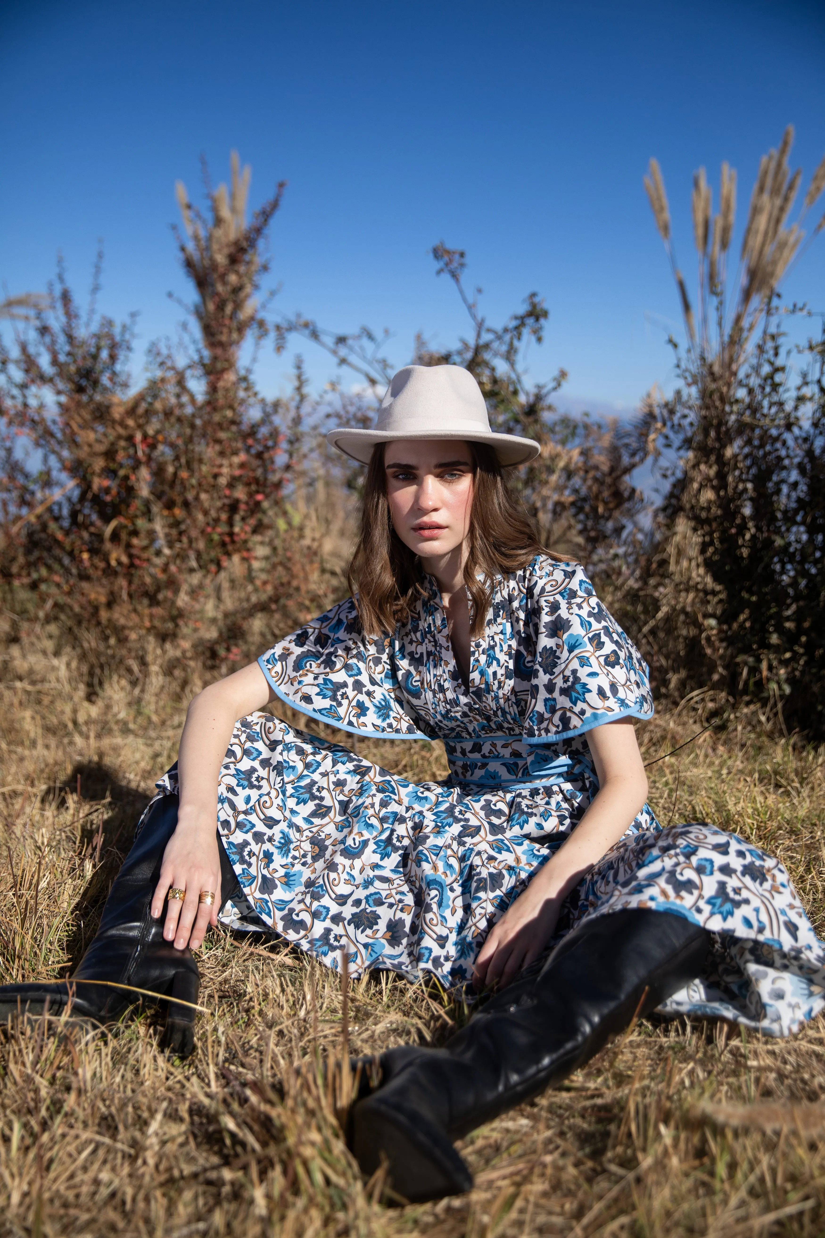 1165 Leni sold by Beyond by Vera product image thumbnail 4