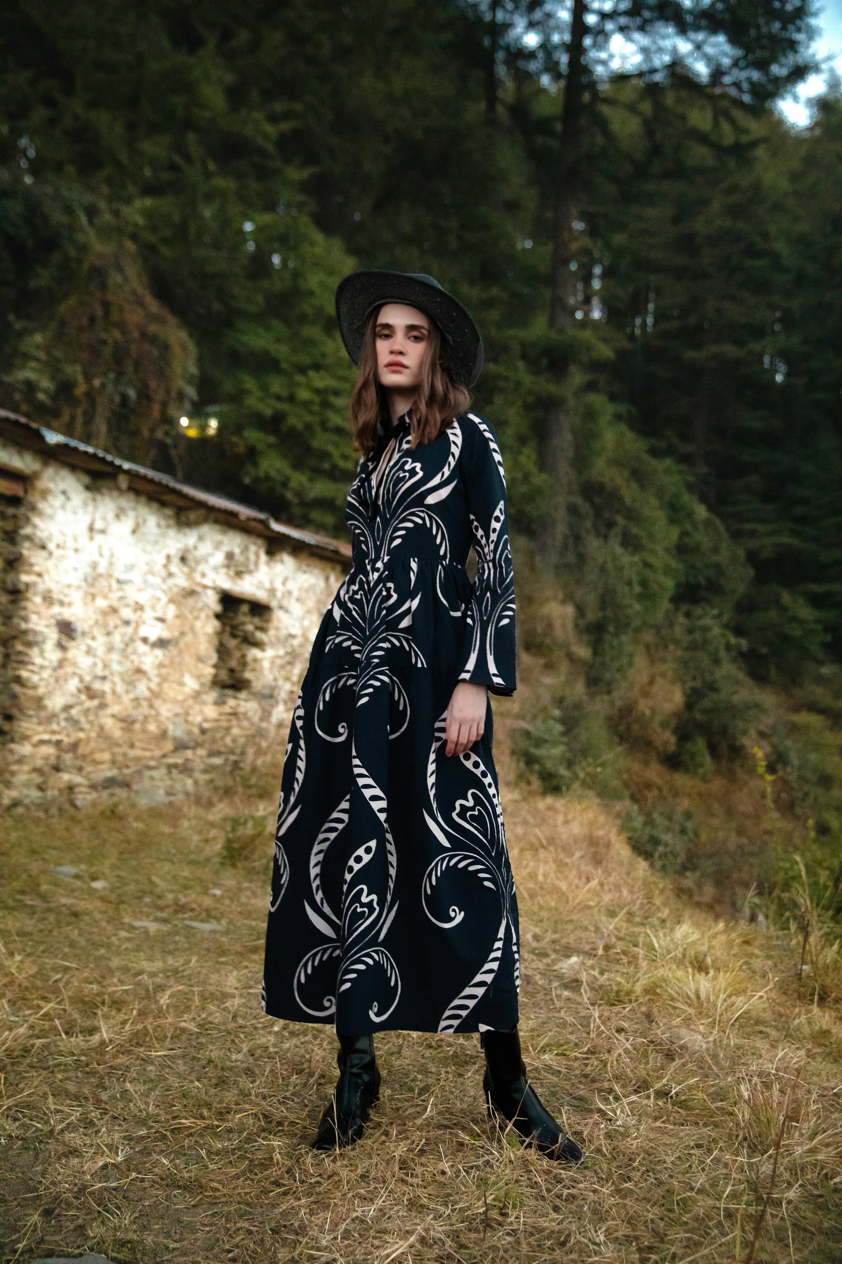 1143 River sold by Beyond by Vera product image thumbnail 4