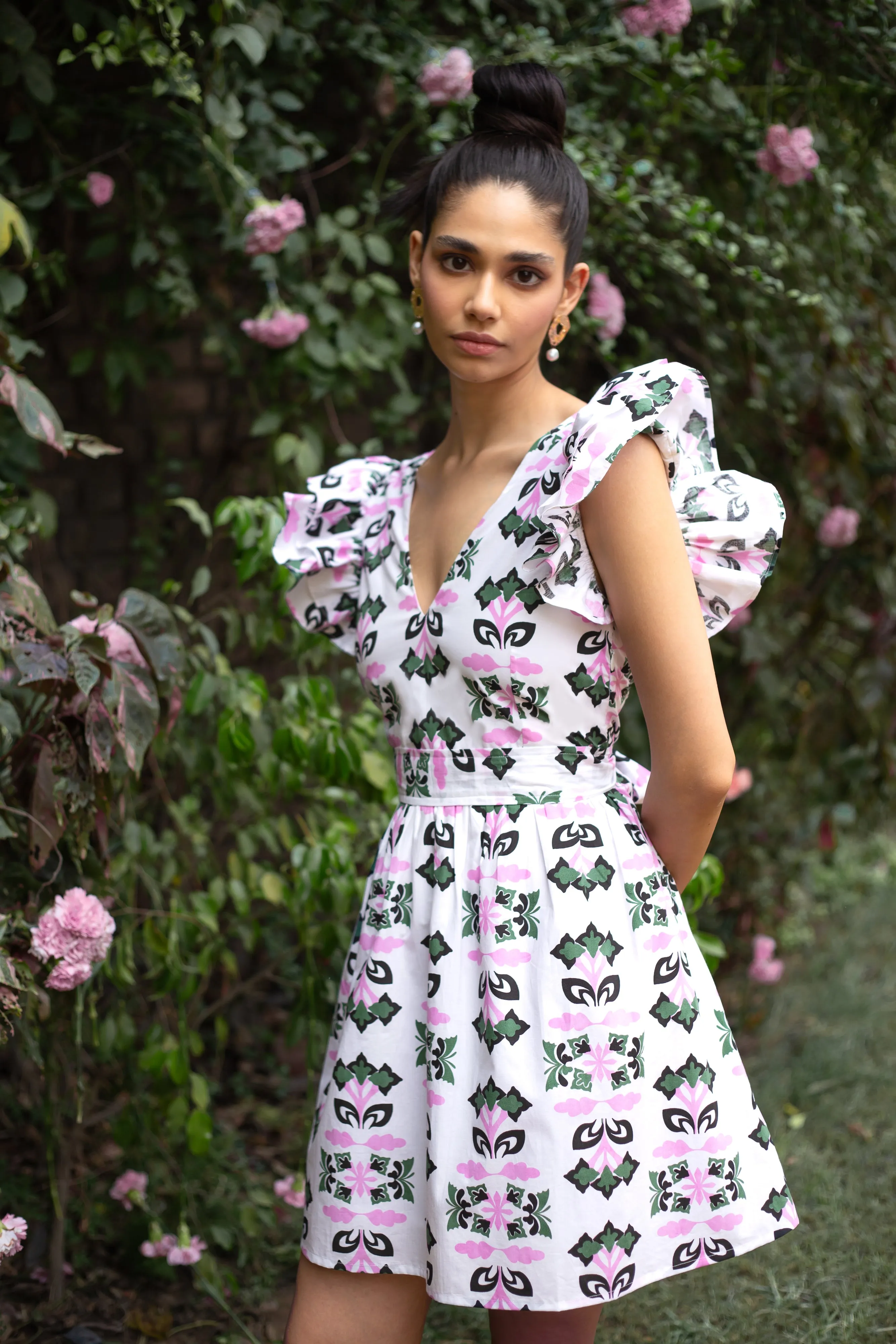 1342 Chloe sold by Beyond by Vera product image thumbnail 2