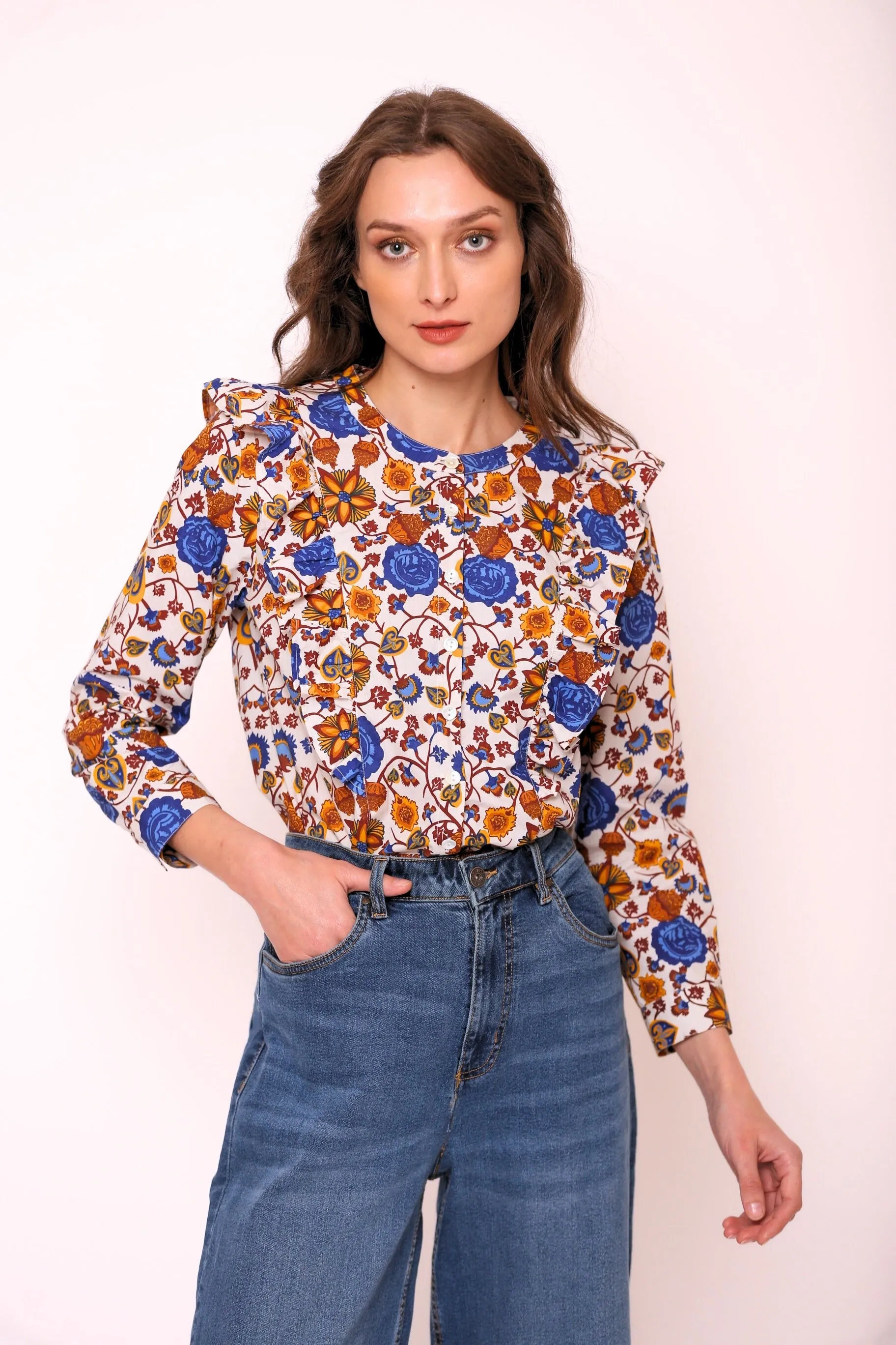 1686 Johanna top sold by Beyond by Vera product image thumbnail 3