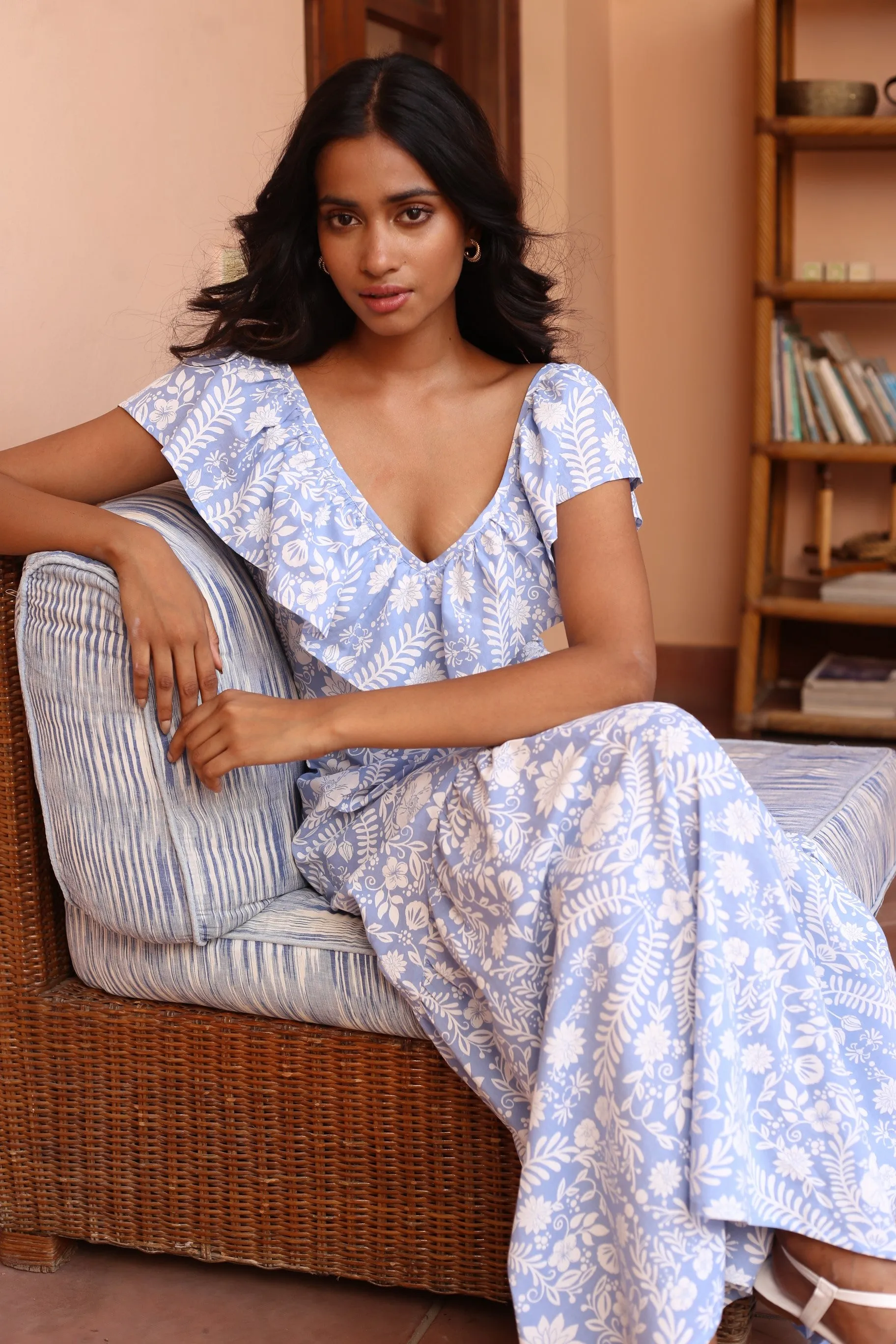 1838 Ella sold by Beyond by Vera product image thumbnail 2