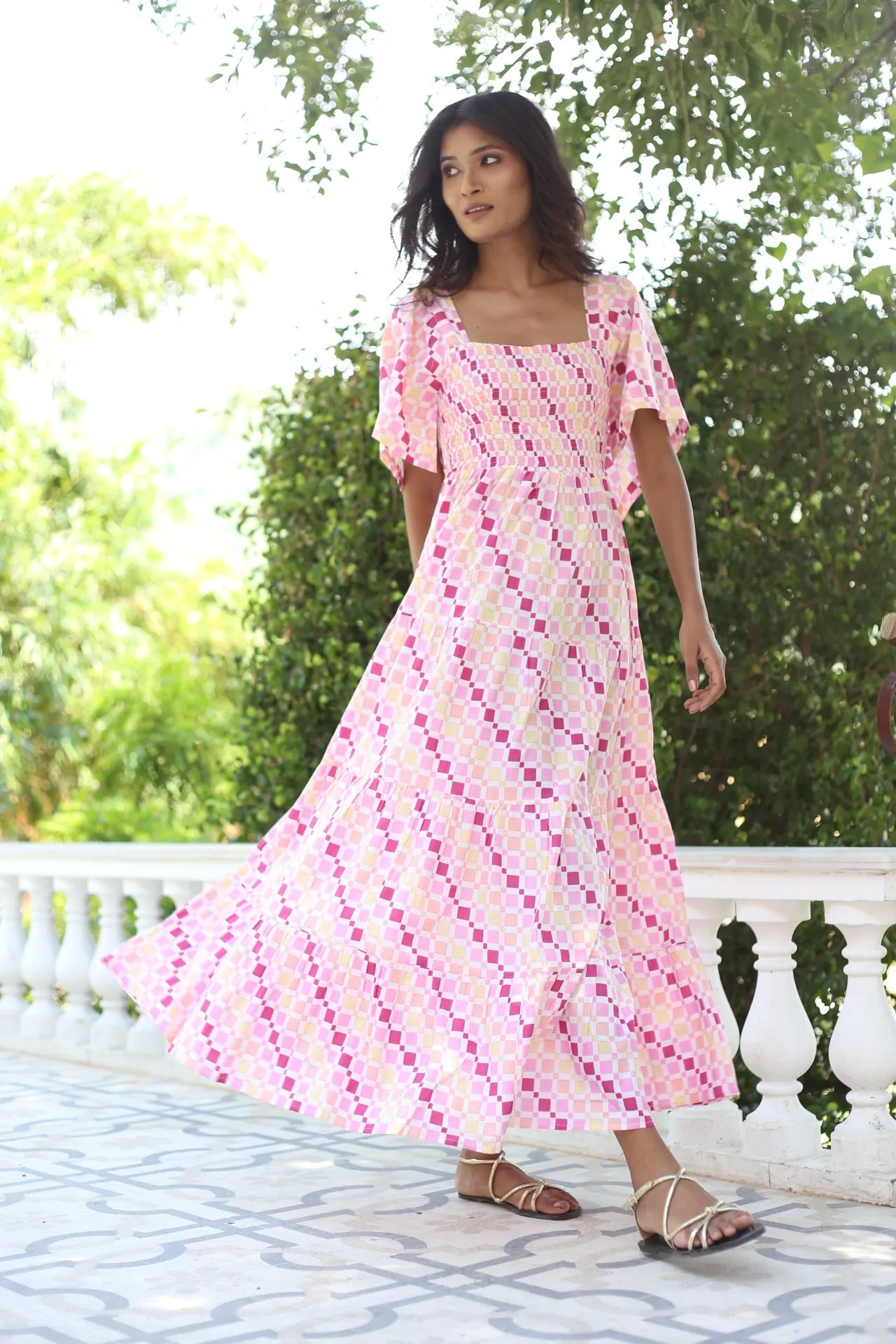 1920 Rosie sold by Beyond by Vera product image thumbnail 4