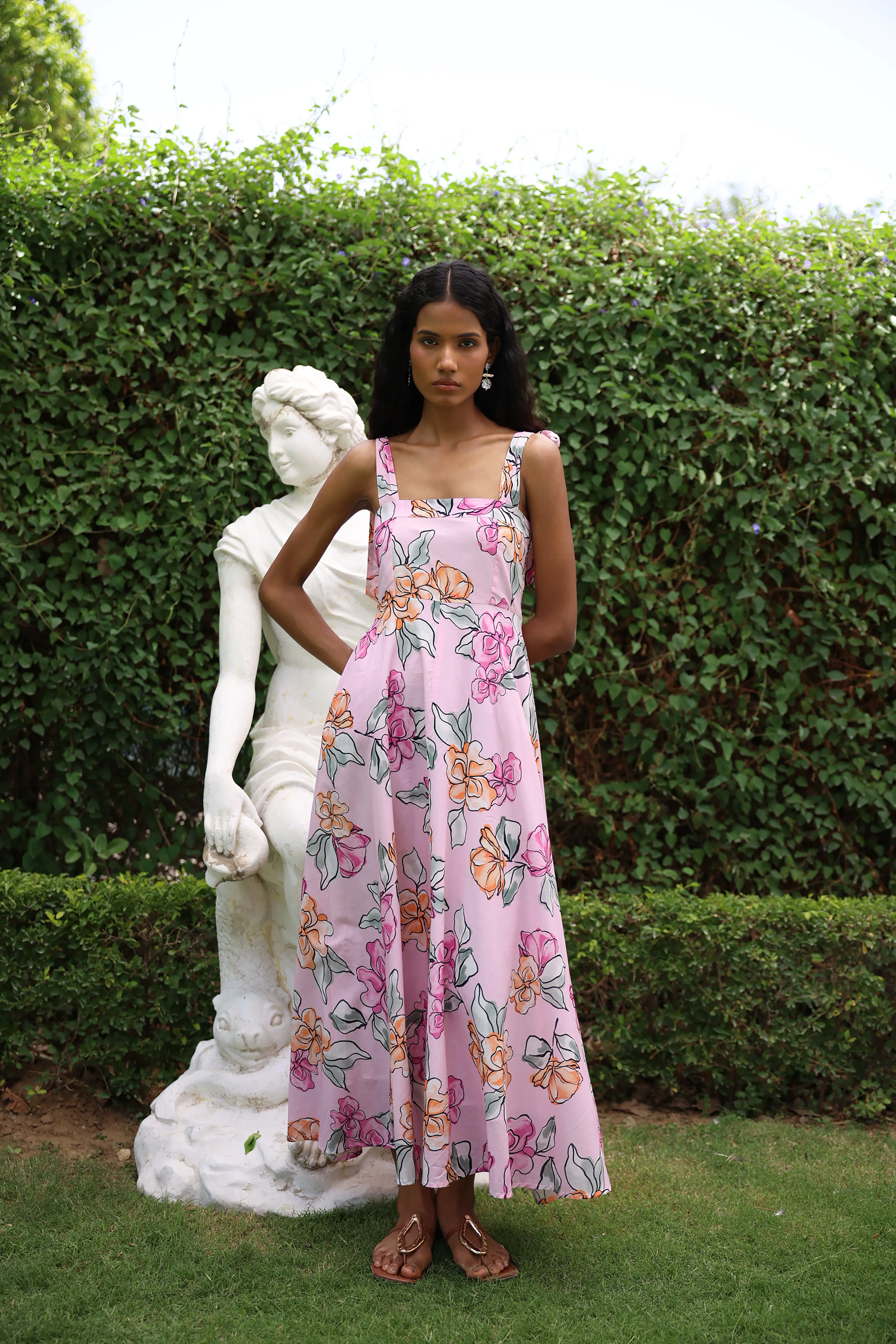 956 Pearl sold by Beyond by Vera product image thumbnail 4