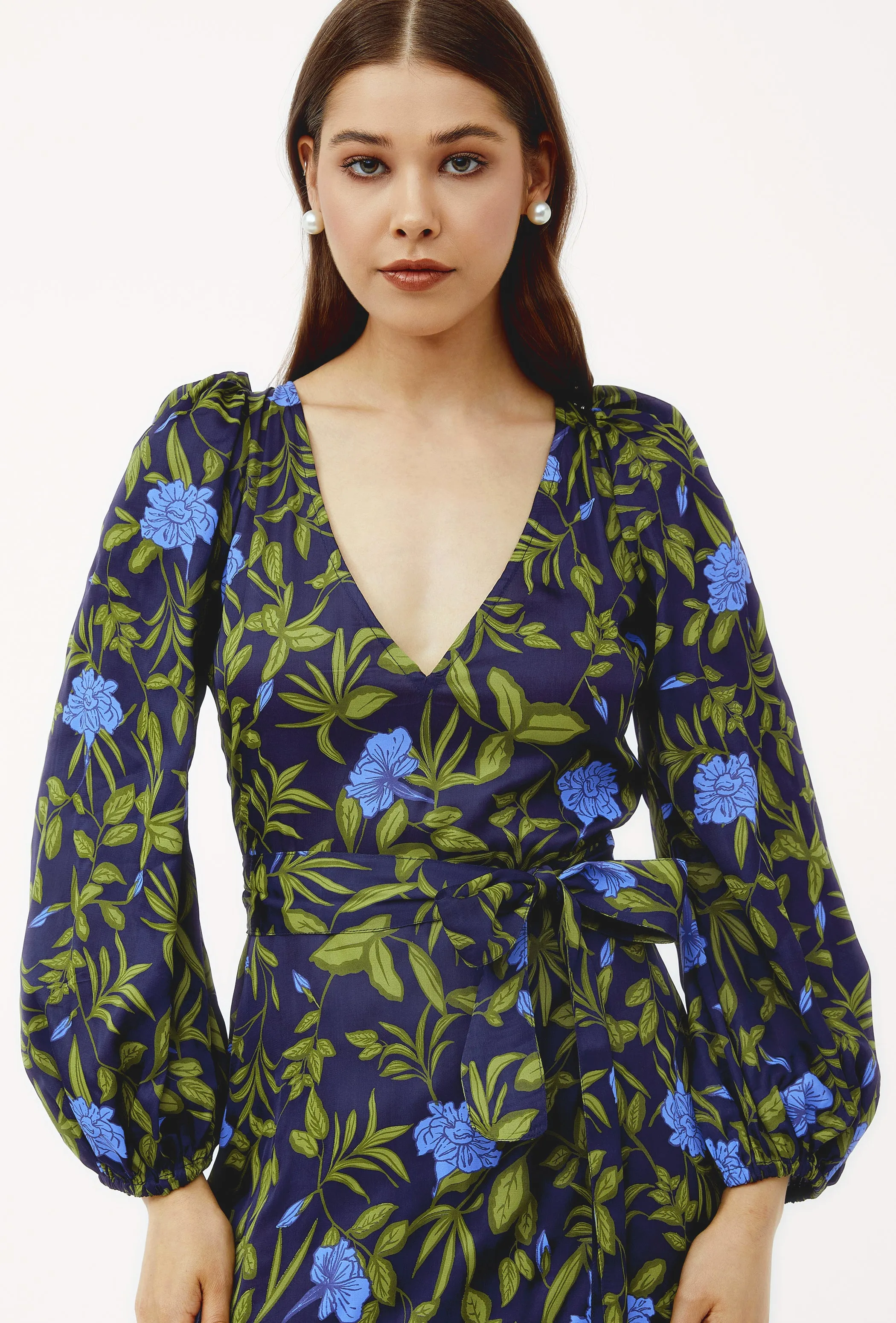 1600 Martine sold by Beyond by Vera product image thumbnail 3