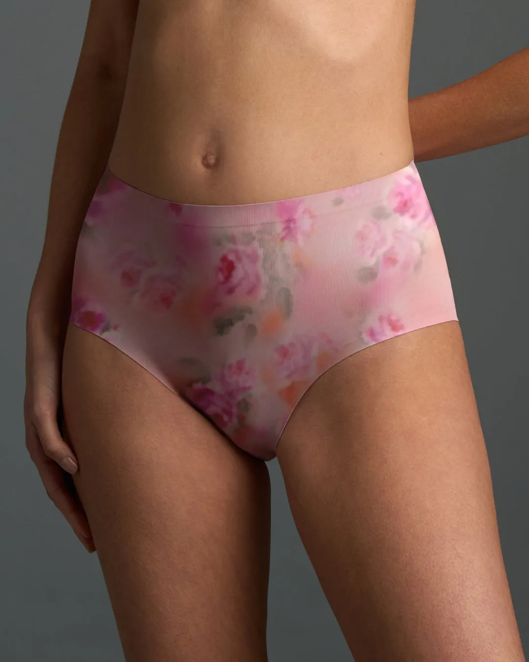 Daydream High Waisted sold by EBY product image thumbnail 2