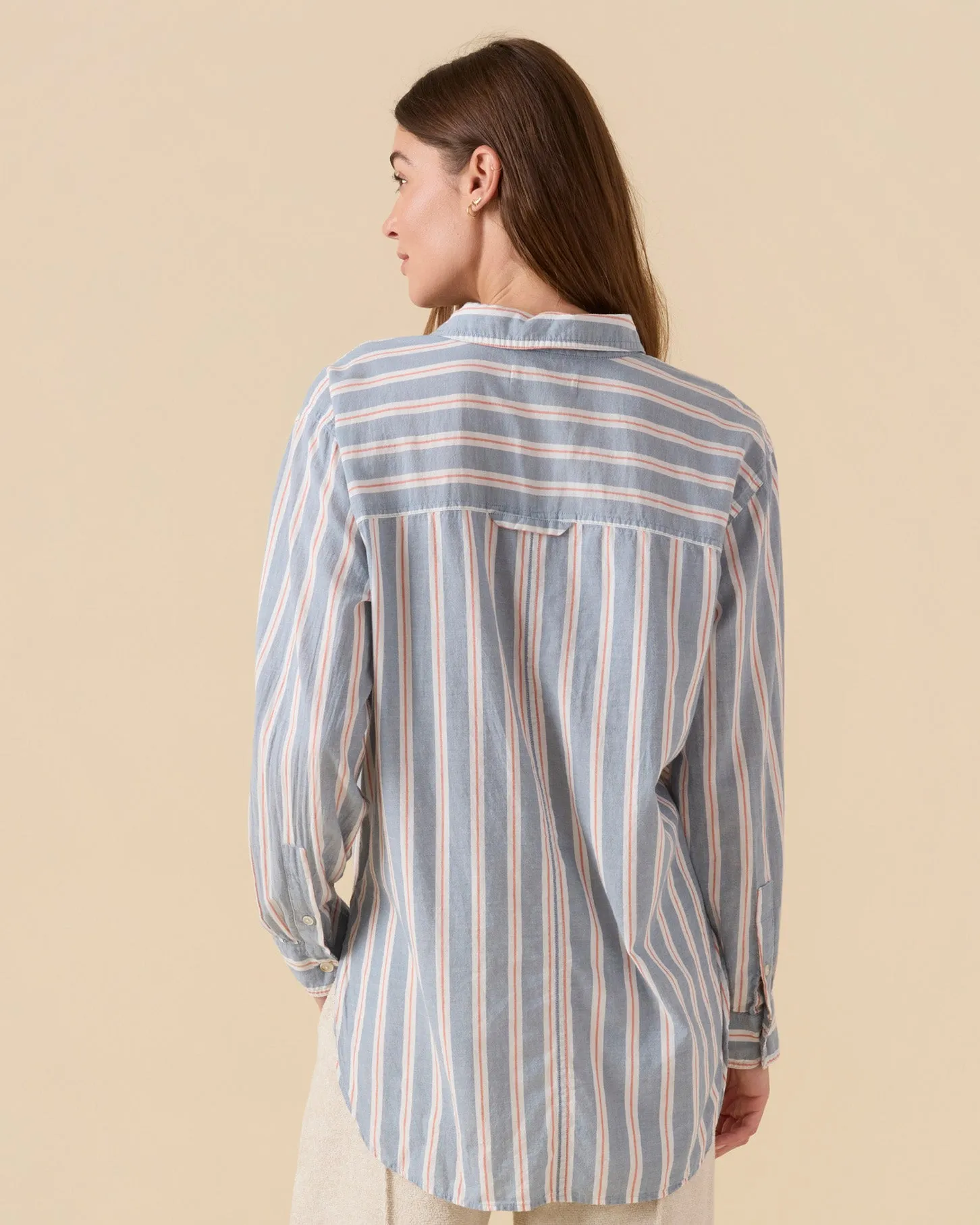 The Lightweight Weekend Shirt sold by Outerknown product image thumbnail 3