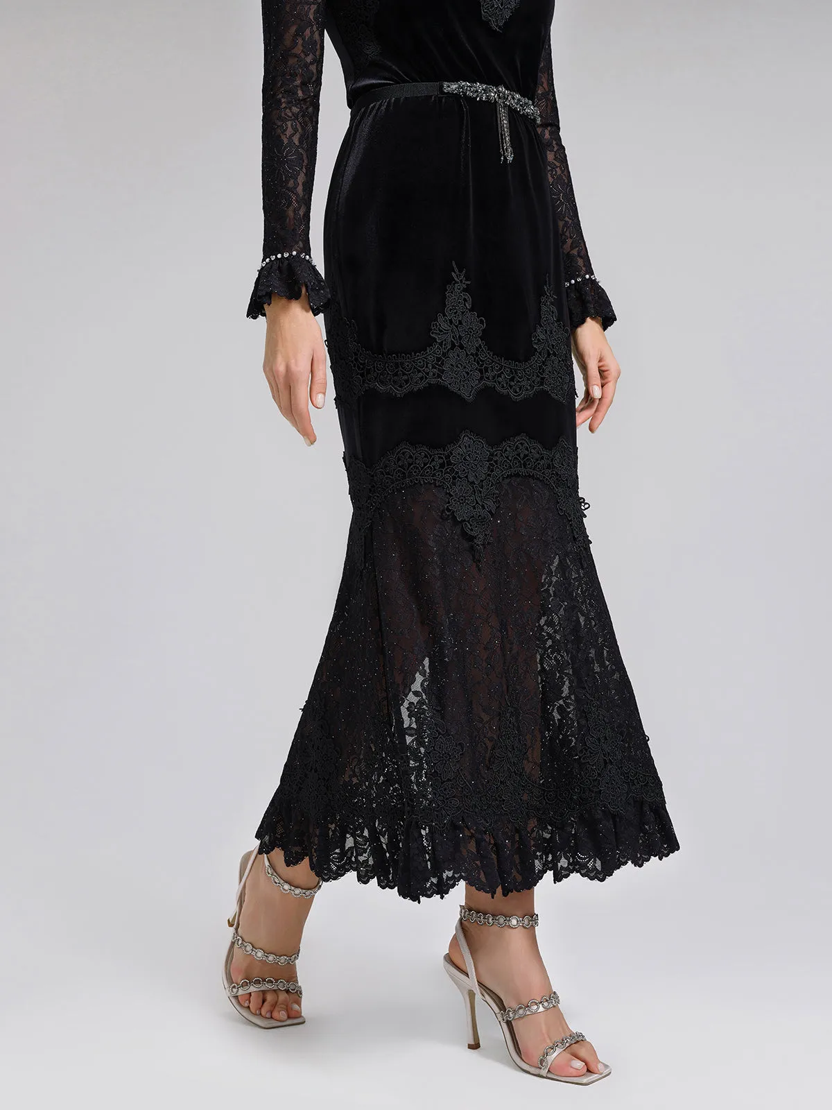Sequin Lace Velvet Panel Fishtail Skirt sold by Rich Radi Q's product image thumbnail 2