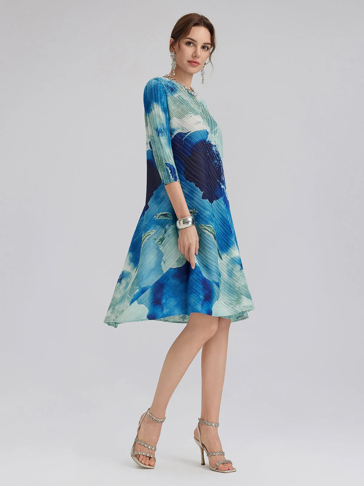 Abstract-Print Pleated Midi Dress sold by Rich Radi Q's product image thumbnail 4