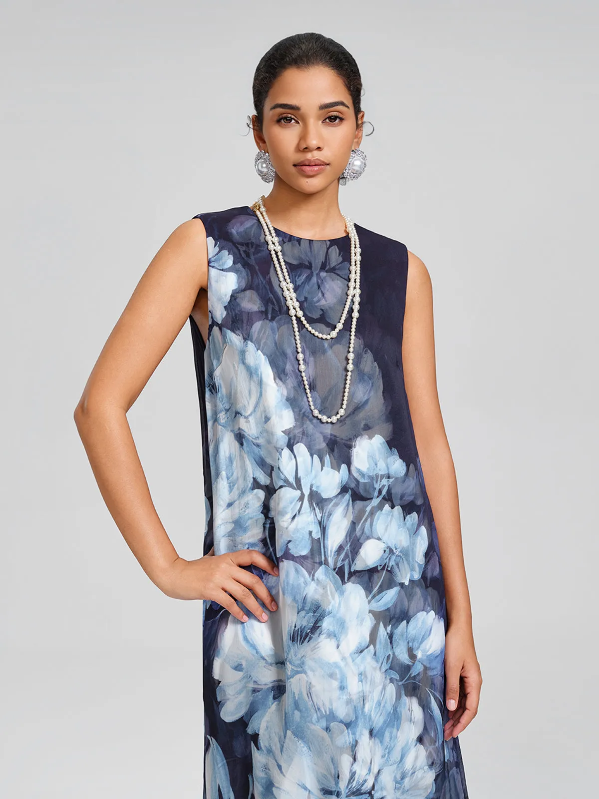 Double-Layer Artistic Print Sleeveless Dress sold by Rich Radi Q's product image thumbnail 3