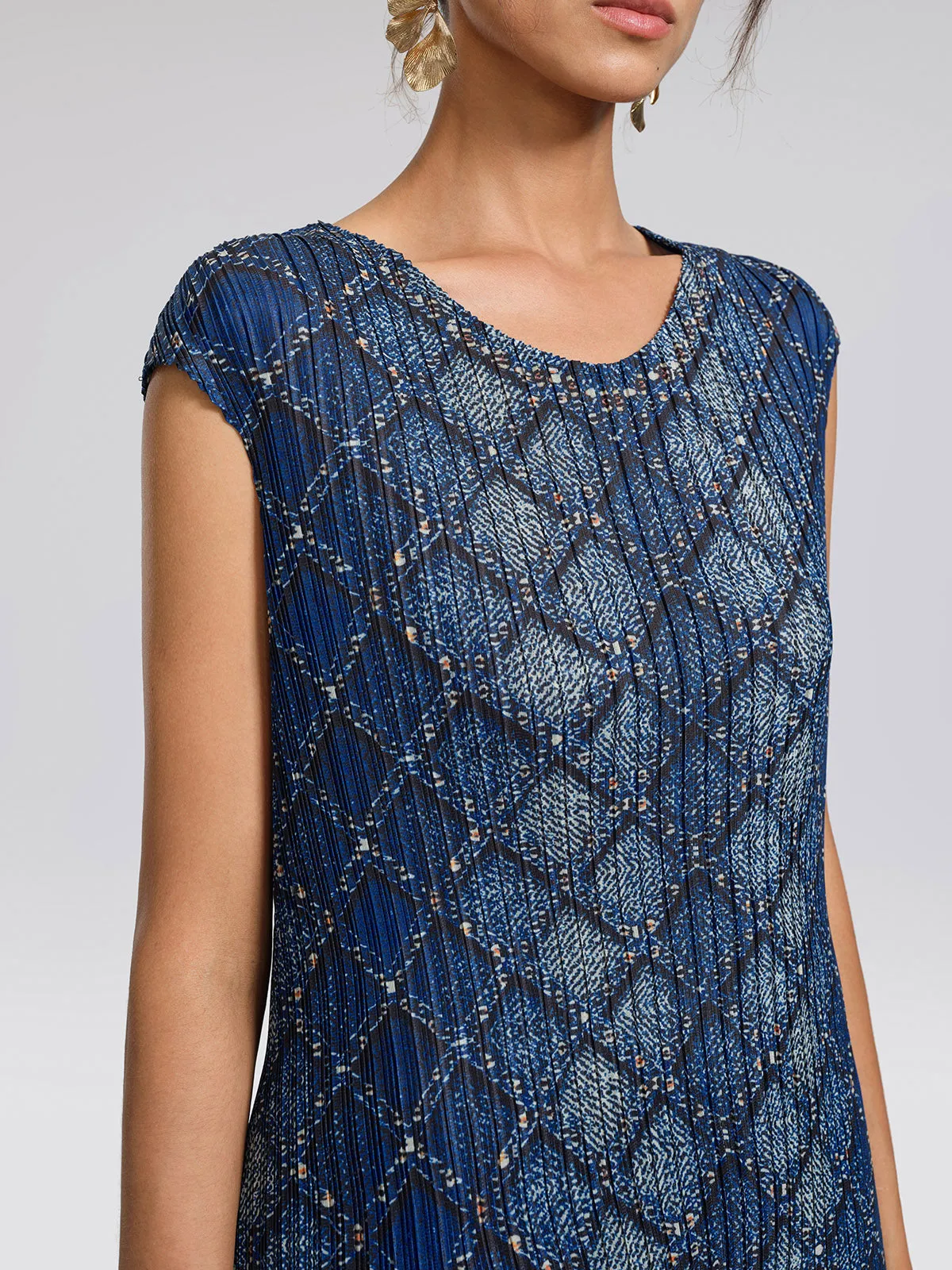 Pleated Diamond Print Mermaid Dress sold by Rich Radi Q's product image thumbnail 3