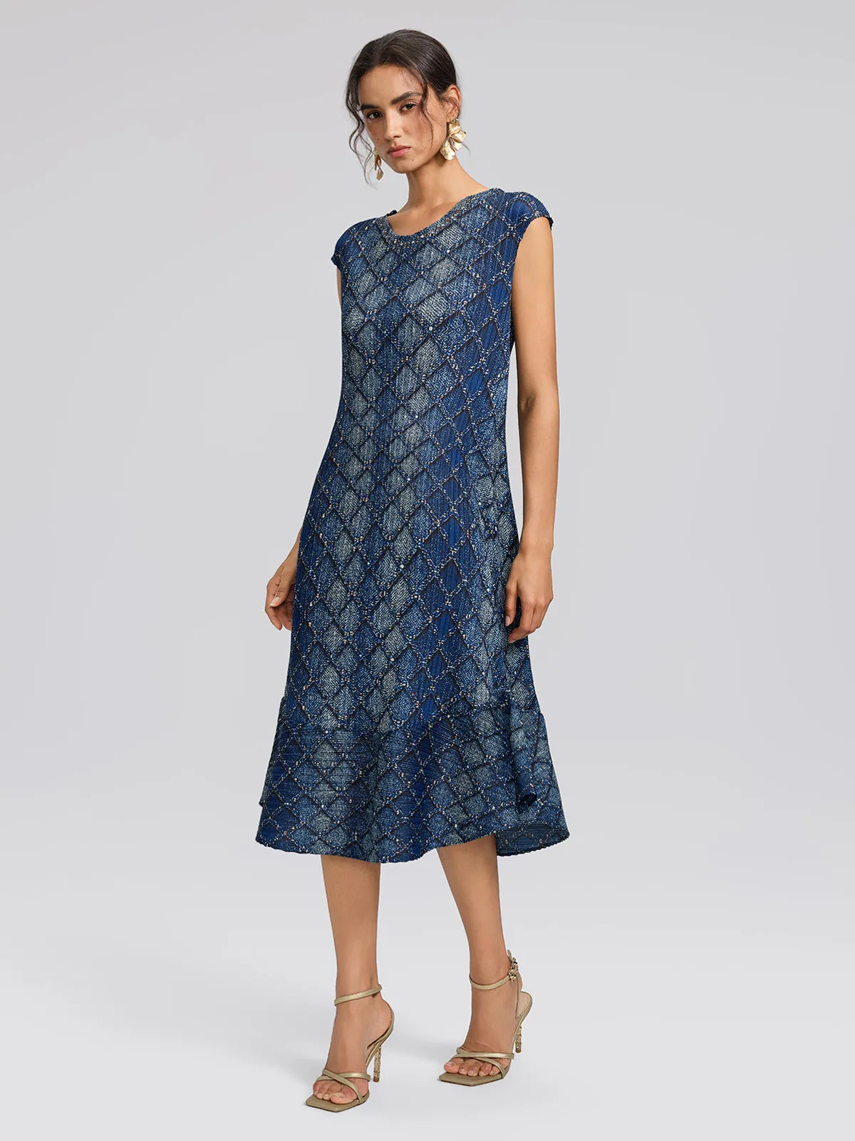 Pleated Diamond Print Mermaid Dress sold by Rich Radi Q's product image thumbnail 5