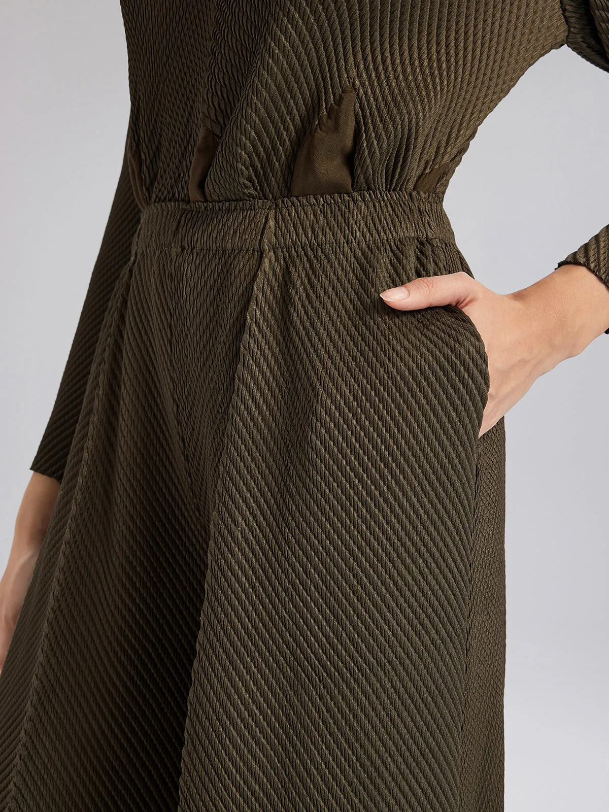 Final Sale | Pleated-Texture Elastic-Waist Wide-Leg Pants sold by Rich Radi Q's product image thumbnail 3