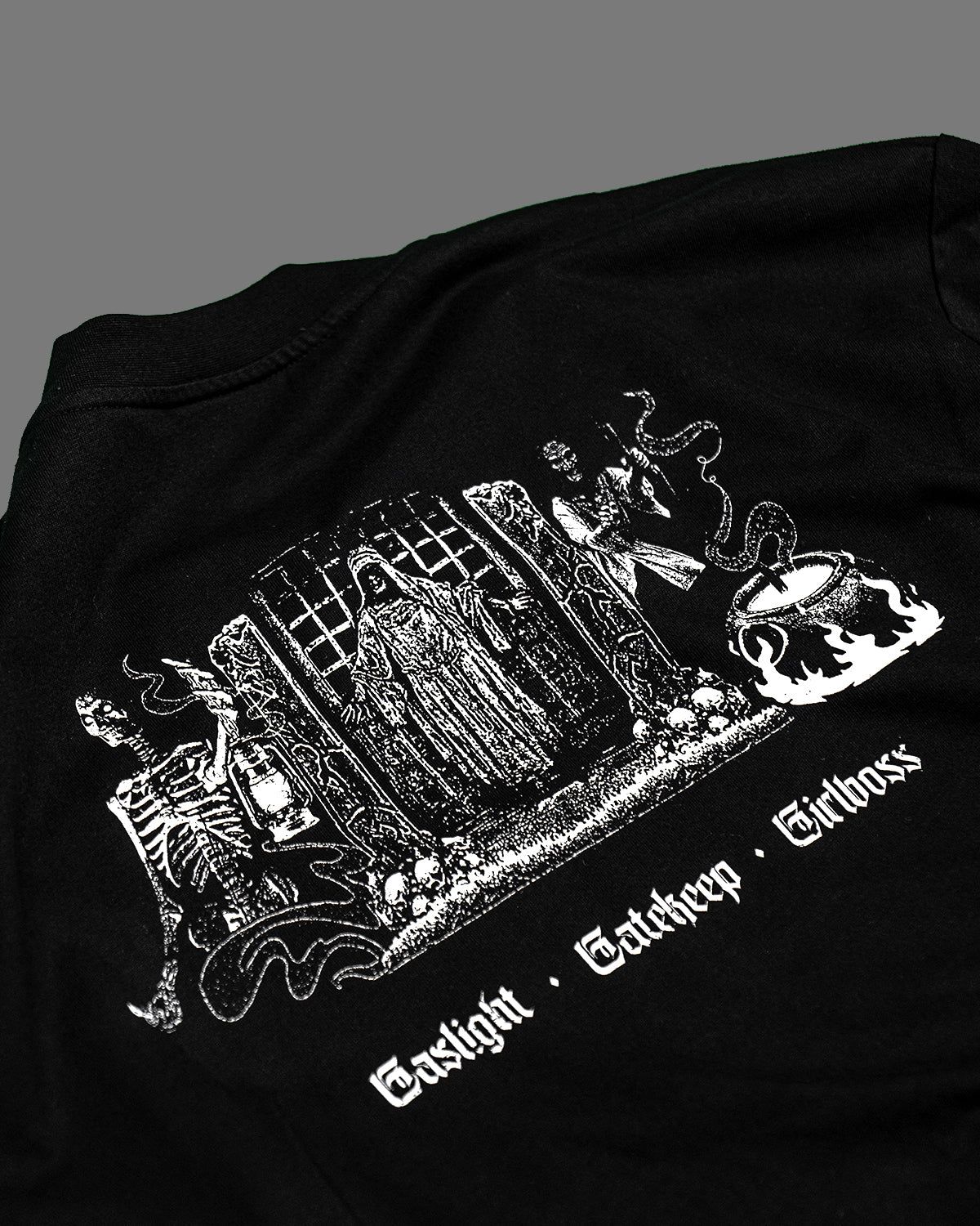 The Gatekeep Longsleeve sold by Cool Shirtz product image thumbnail 5