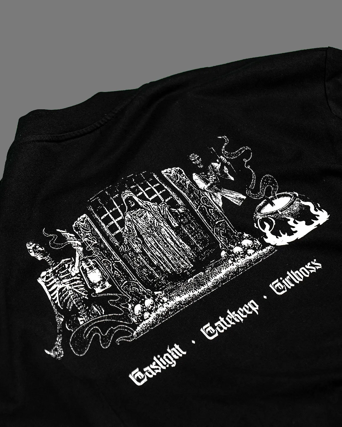 The Gatekeep Longsleeve sold by Cool Shirtz product image thumbnail 5