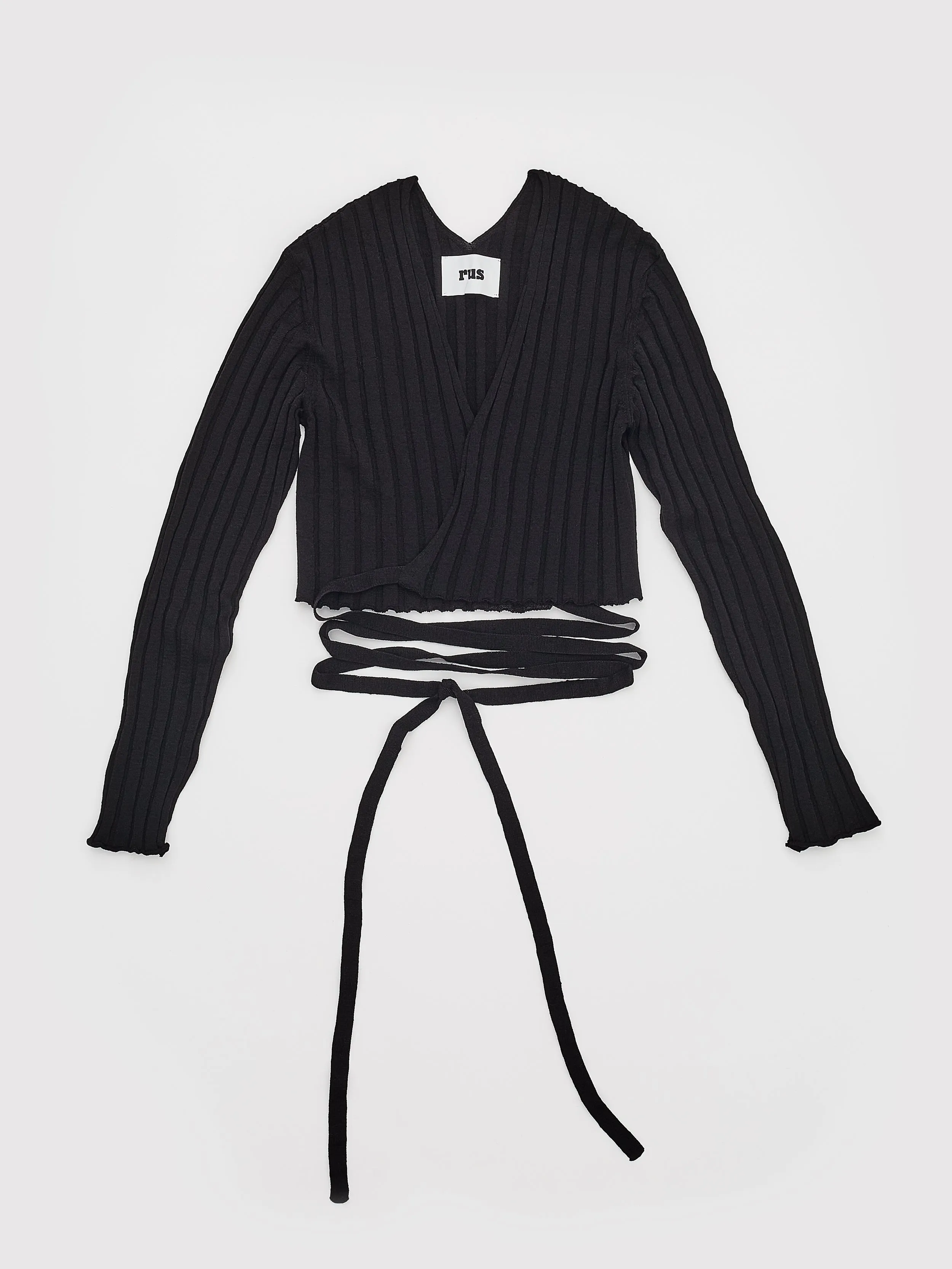 Hoyo cardigan sold by RUS