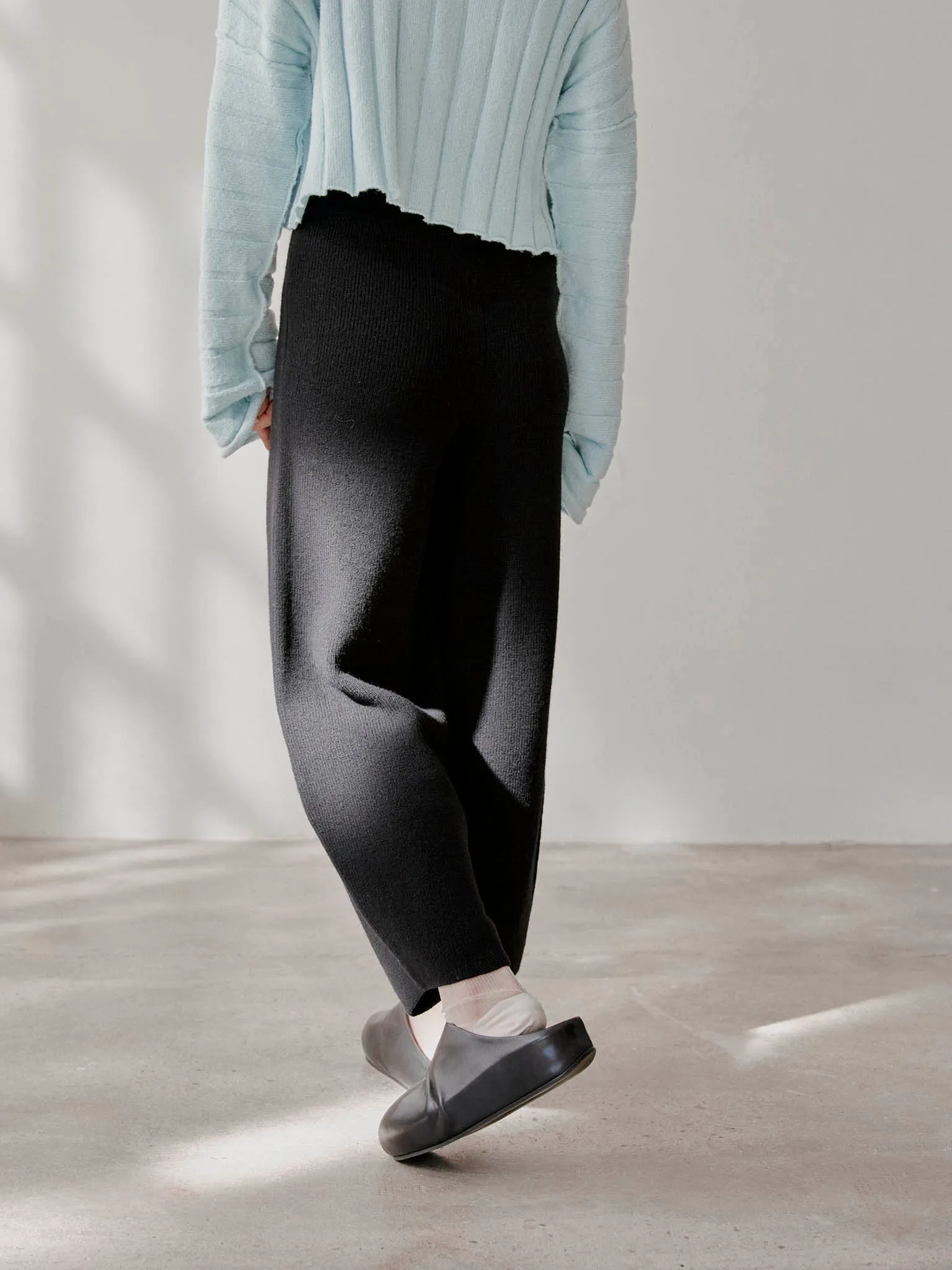 Naifu pants sold by RUS product image thumbnail 3