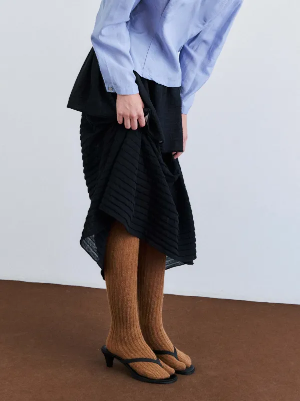 Kizuna socks sold by RUS