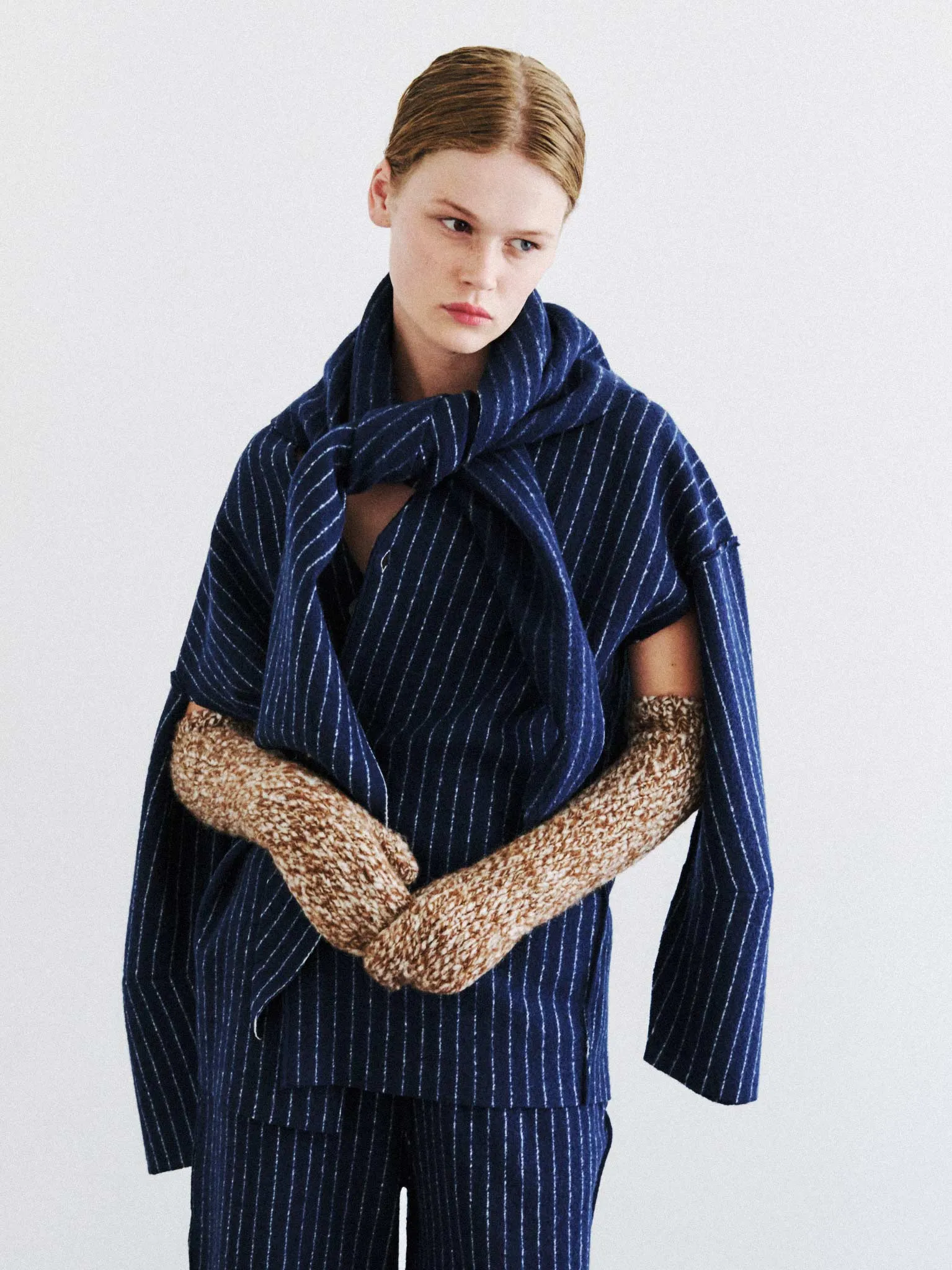 Keiko mittens sold by RUS product image thumbnail 3