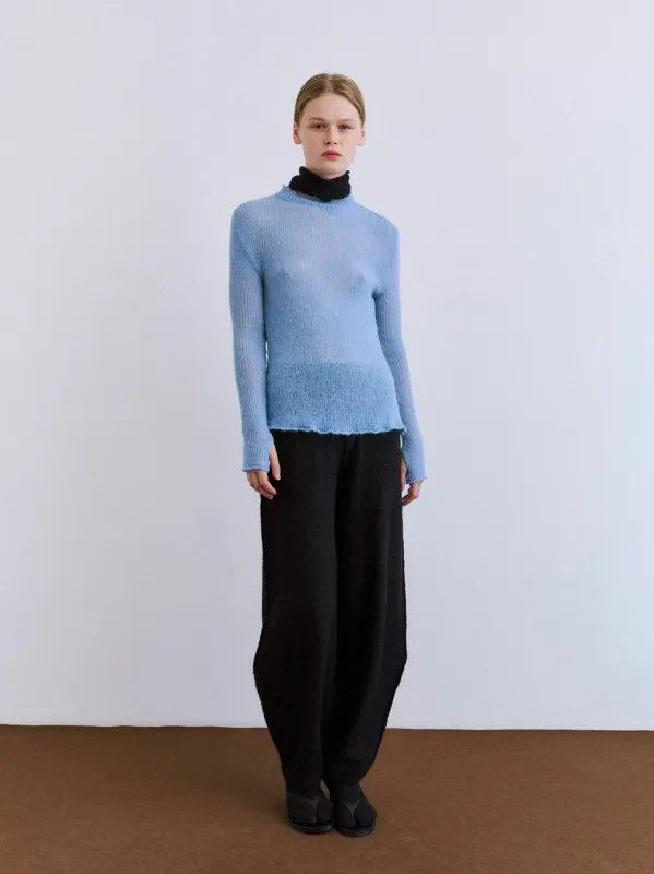 Shunkan pants sold by RUS