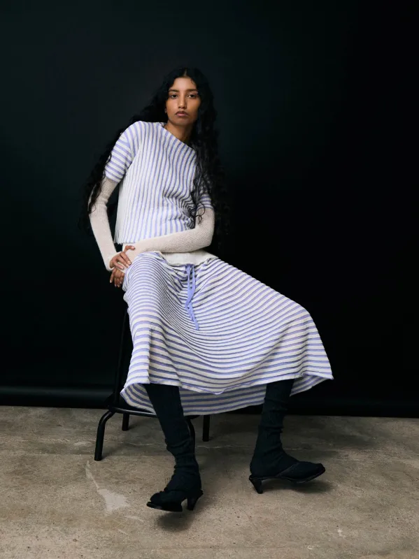 Nagare skirt sold by RUS