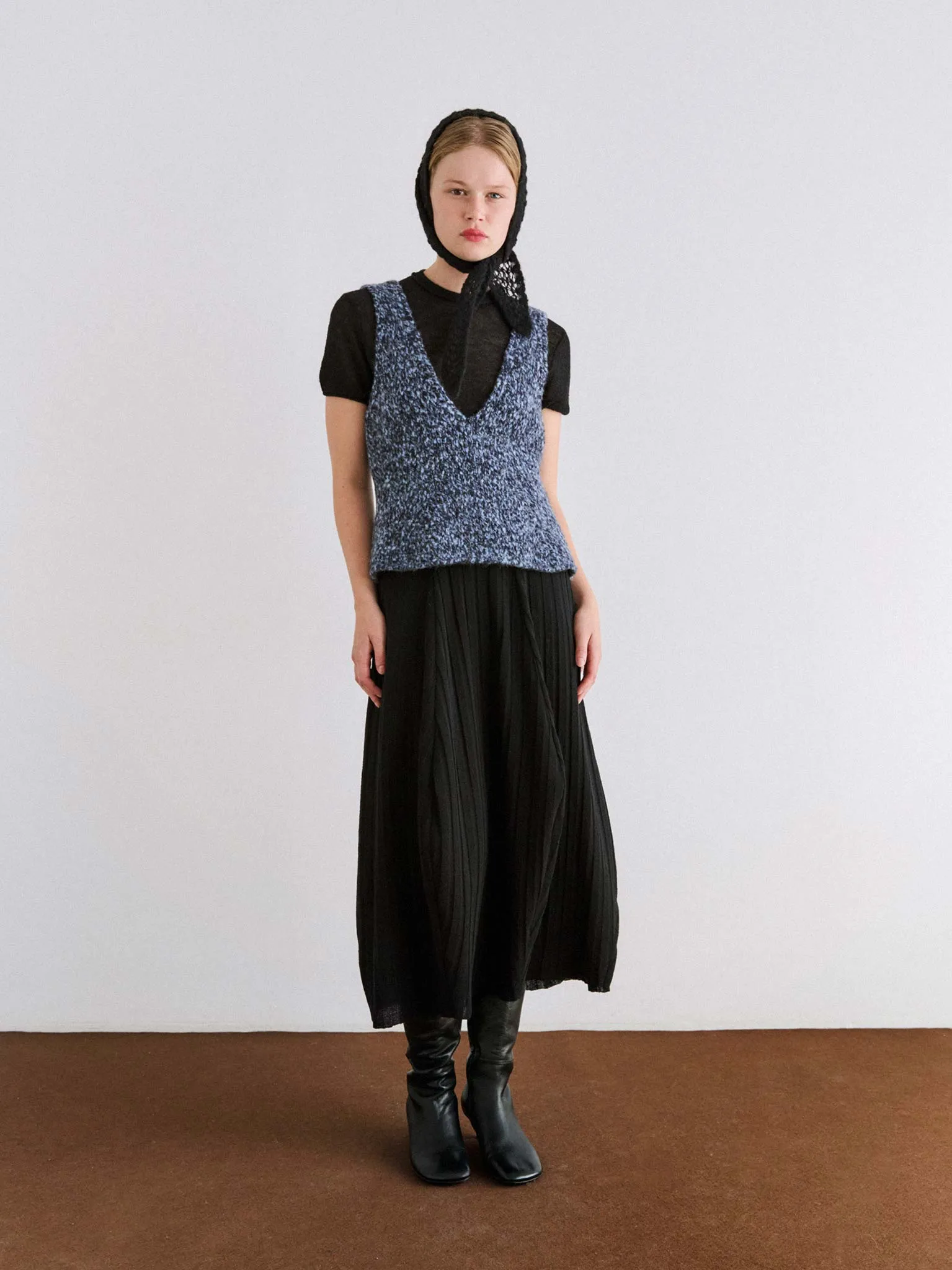 Miki vest sold by RUS product image thumbnail 3