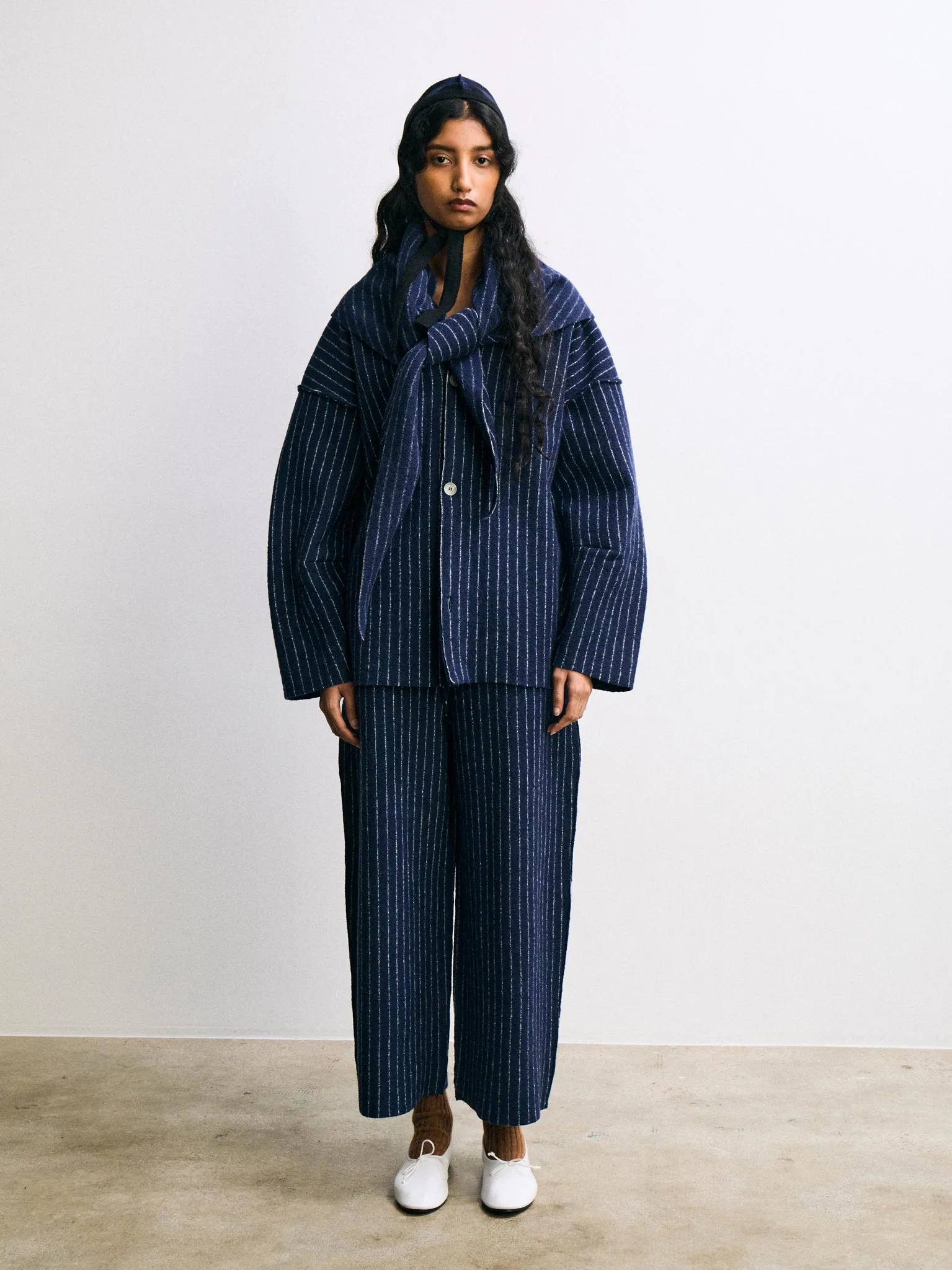 Kirio pants sold by RUS