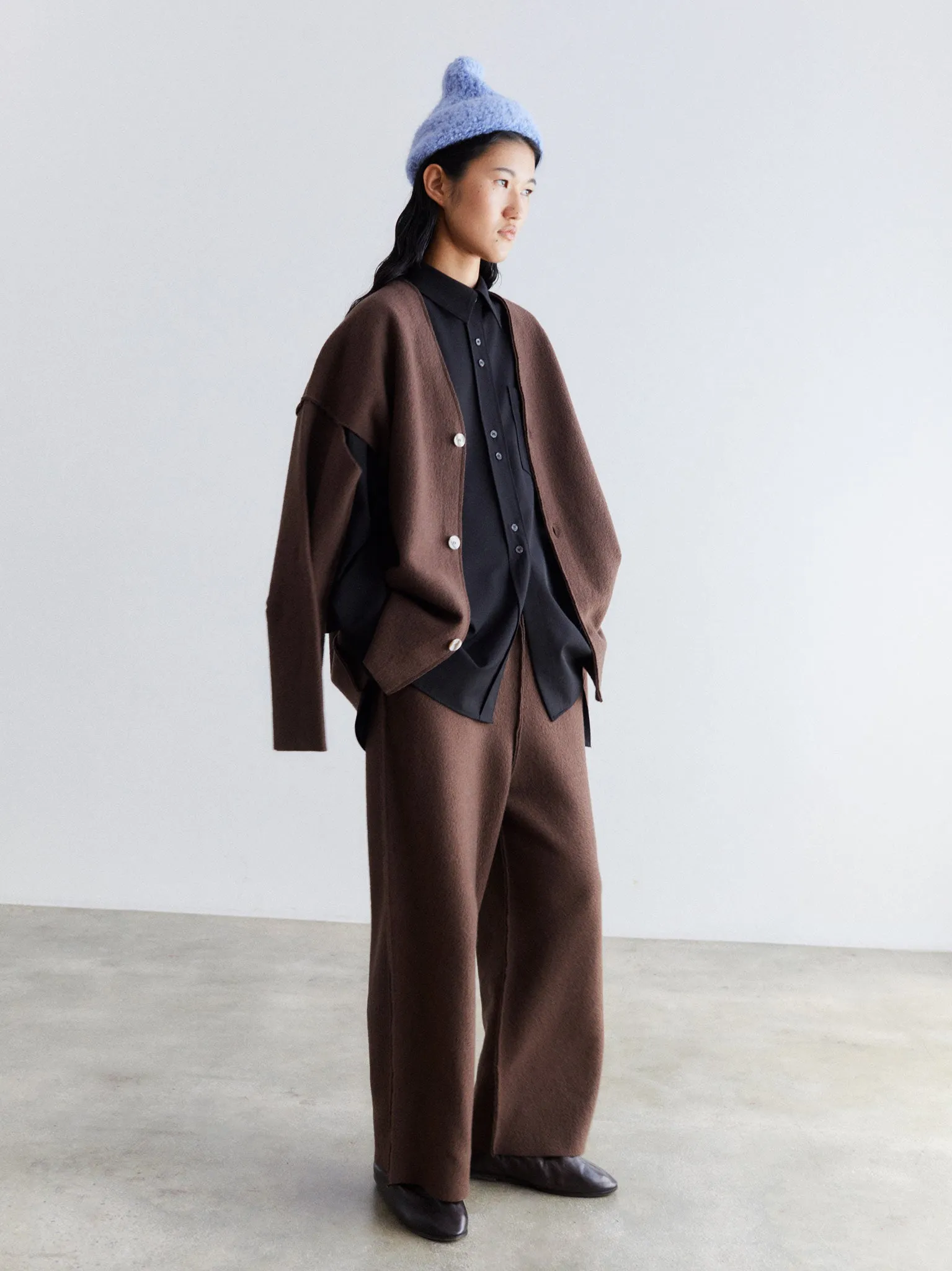 Kirio pants sold by RUS