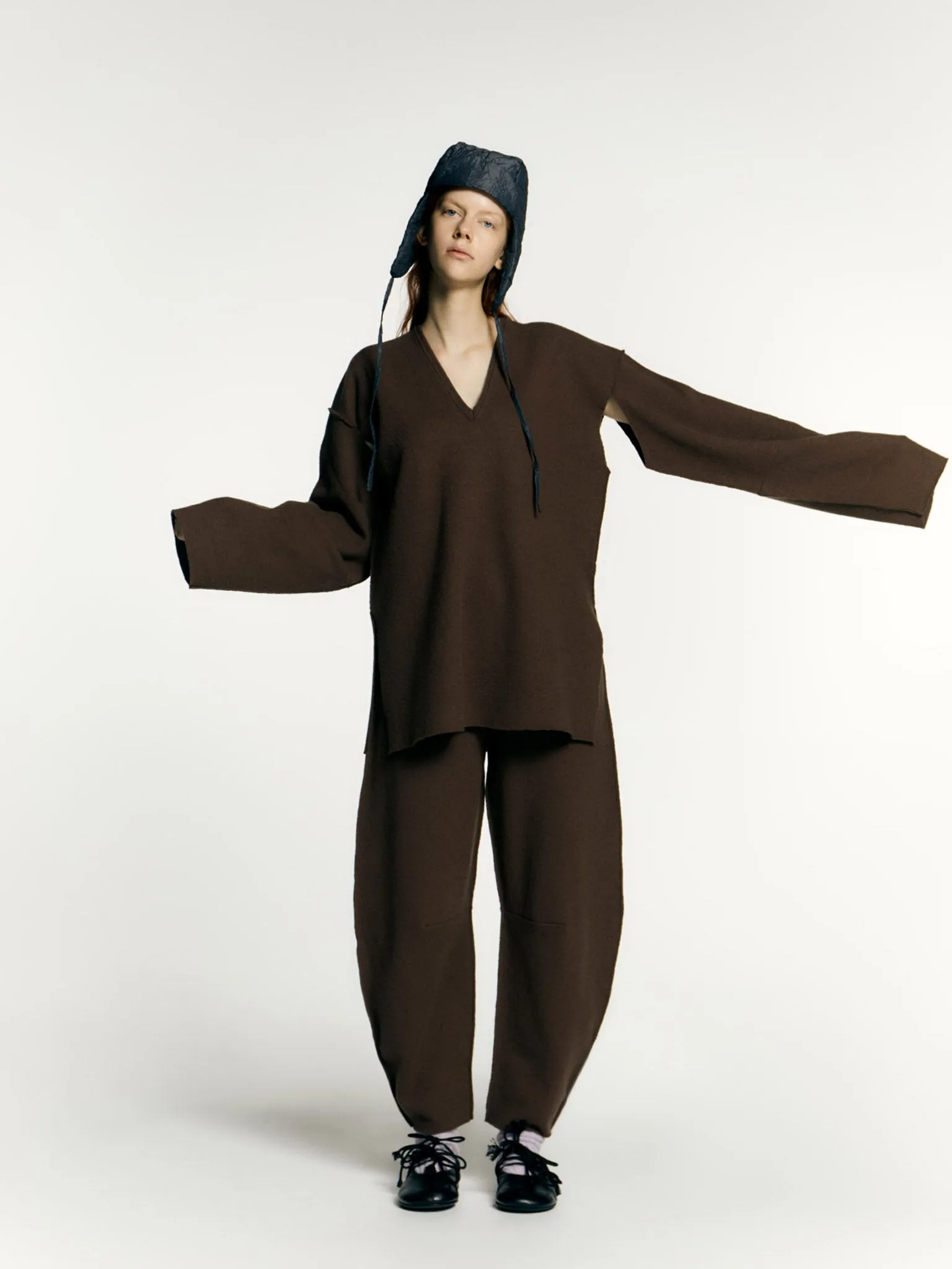 Kuki hat sold by RUS product image thumbnail 2