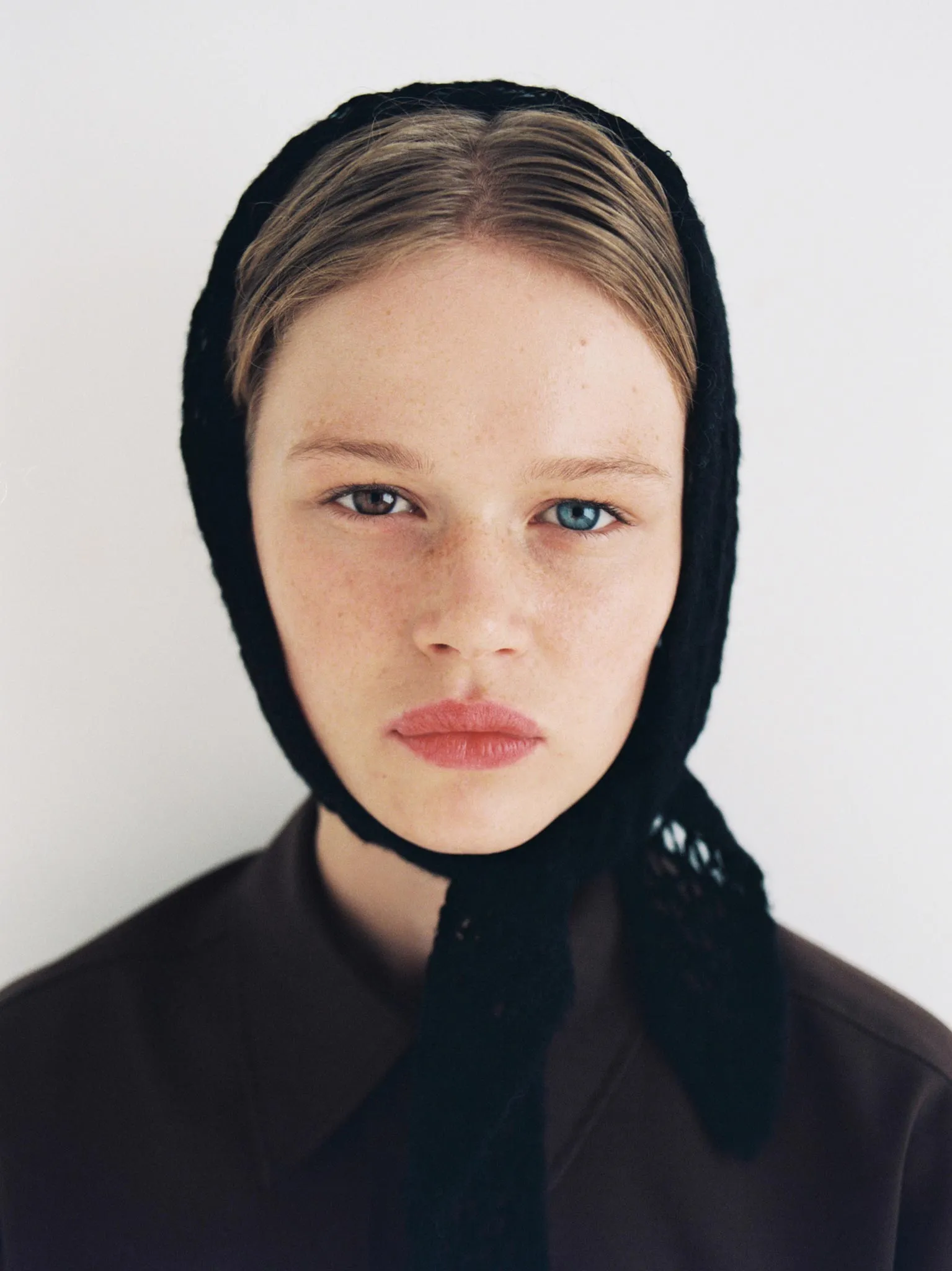 Toiki scarf sold by RUS