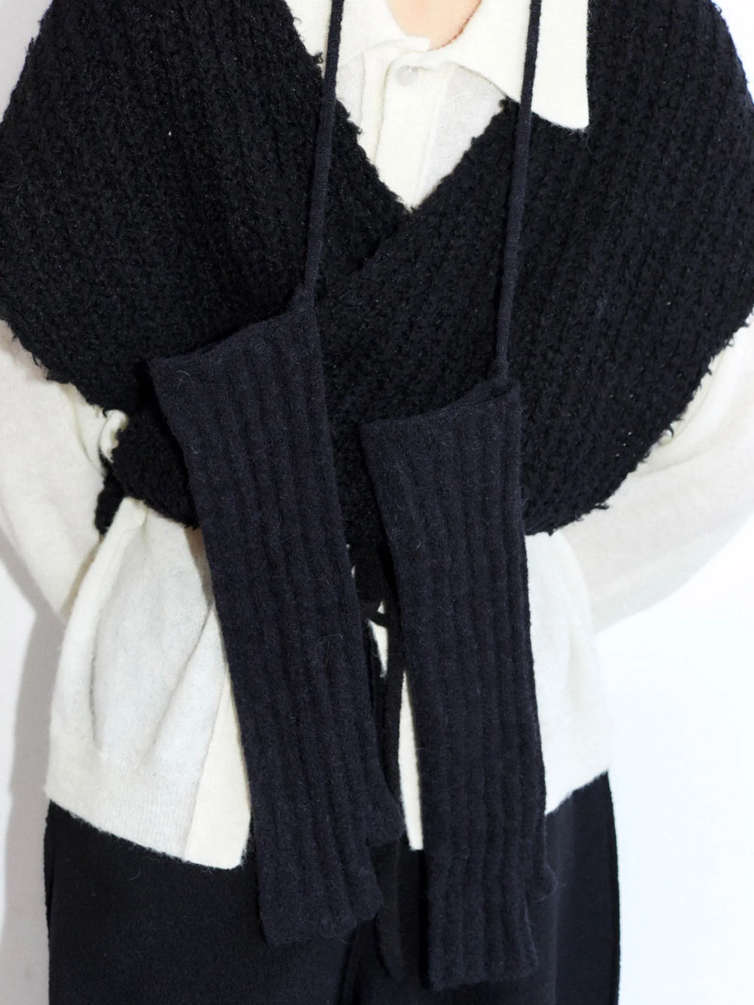 Mijikai mittens sold by RUS product image thumbnail 3