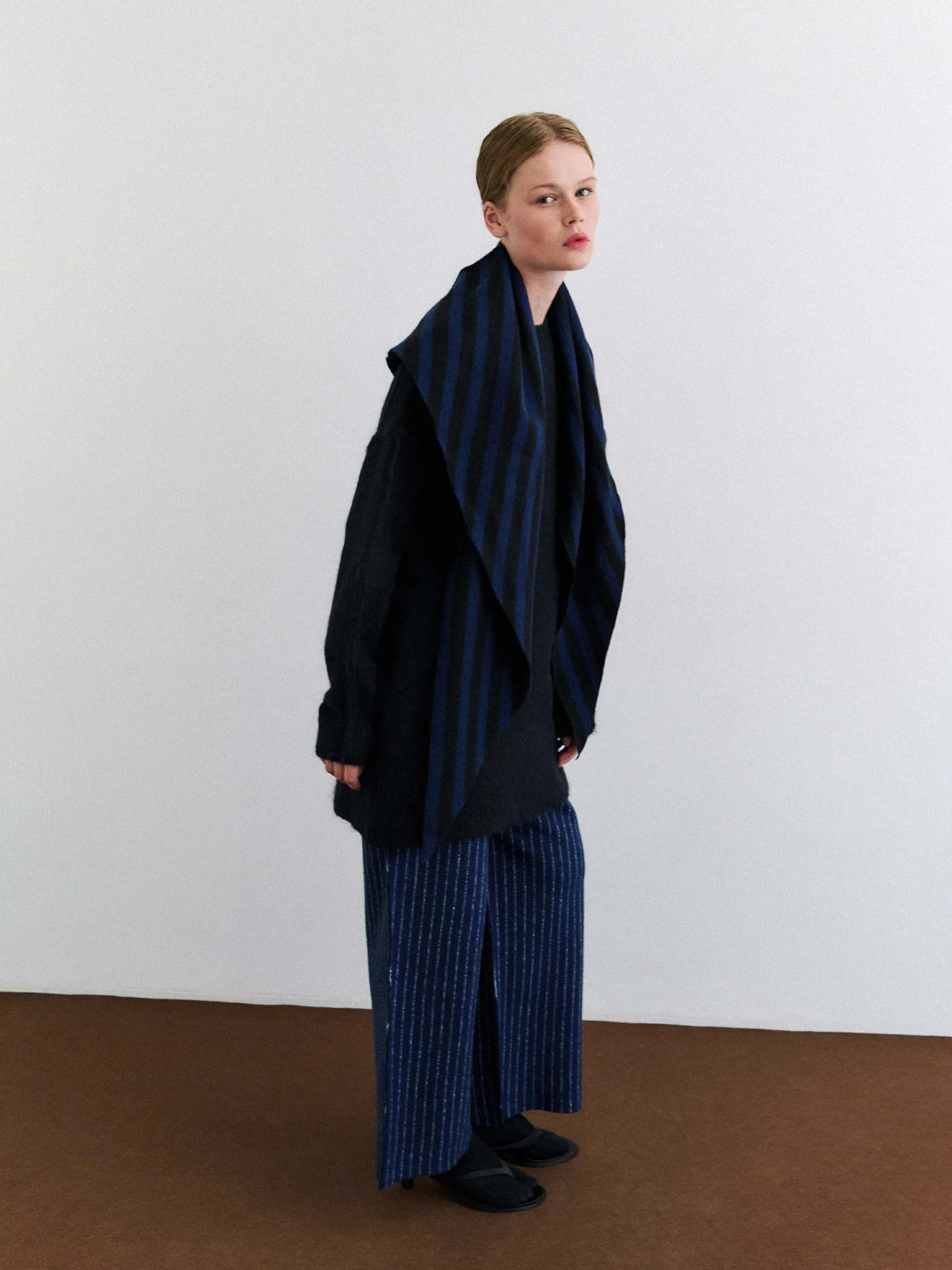 Imoto sweater sold by RUS product image thumbnail 3