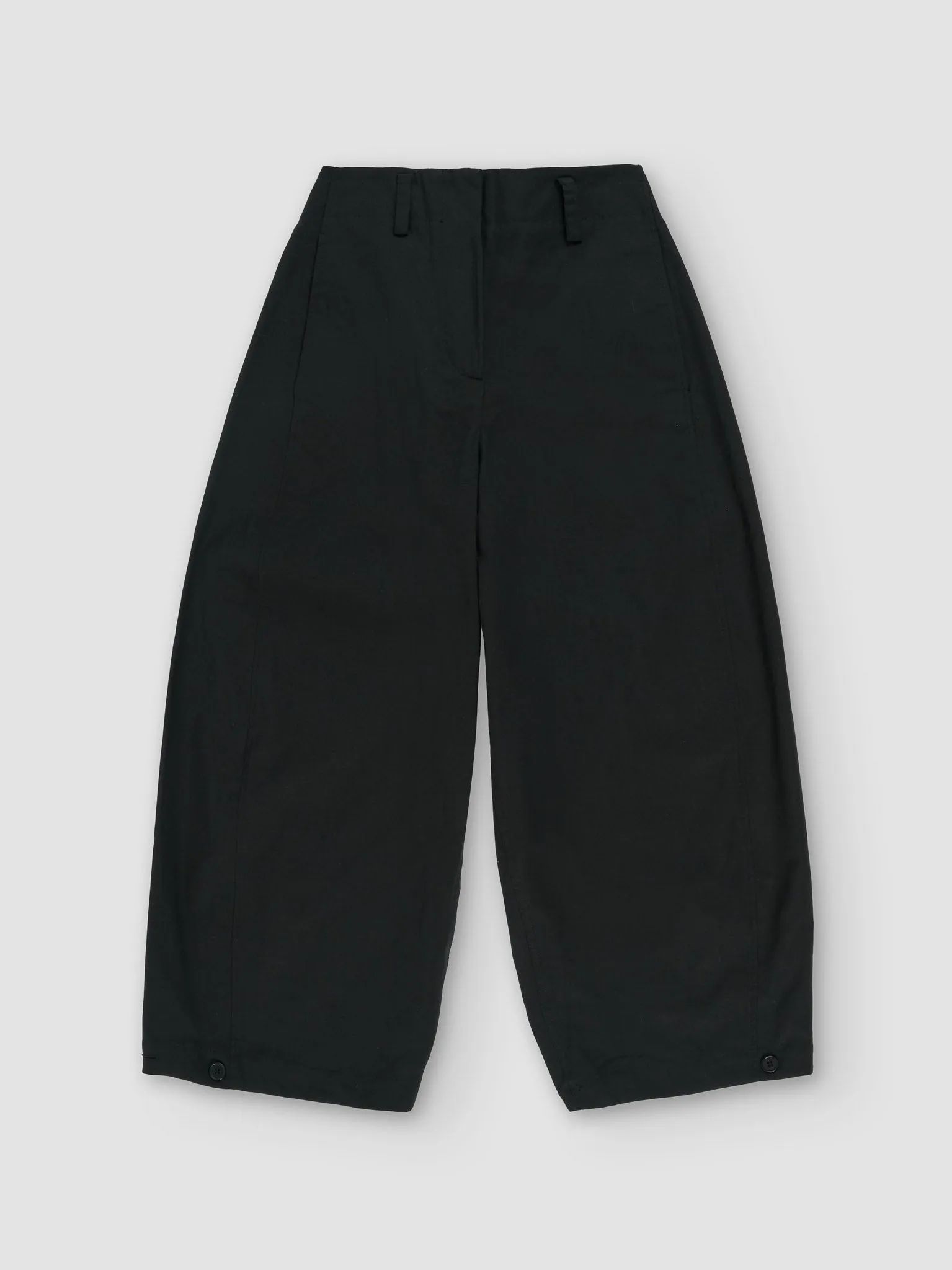 Domu pants sold by RUS