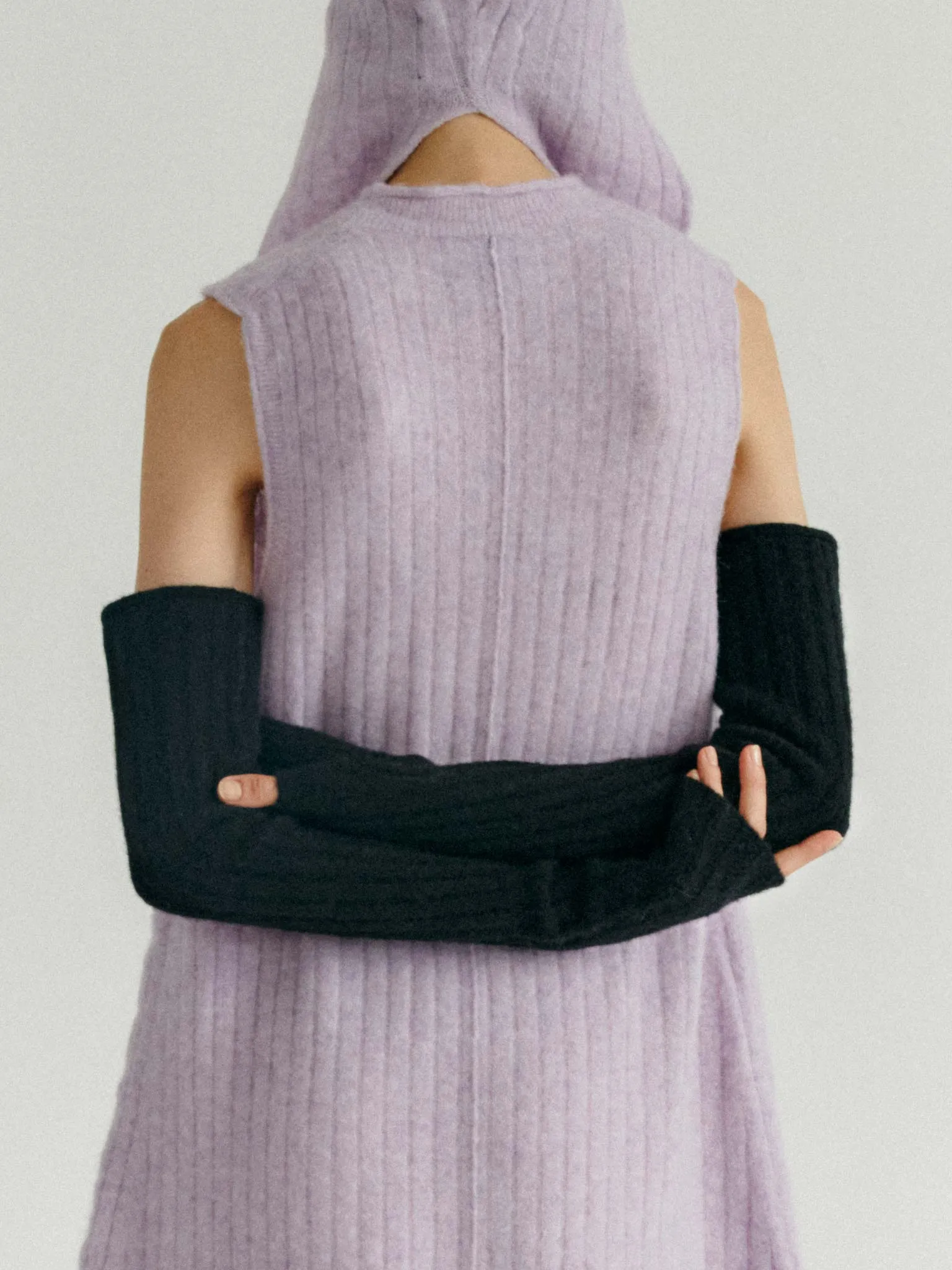 Takai mittens sold by RUS product image thumbnail 2