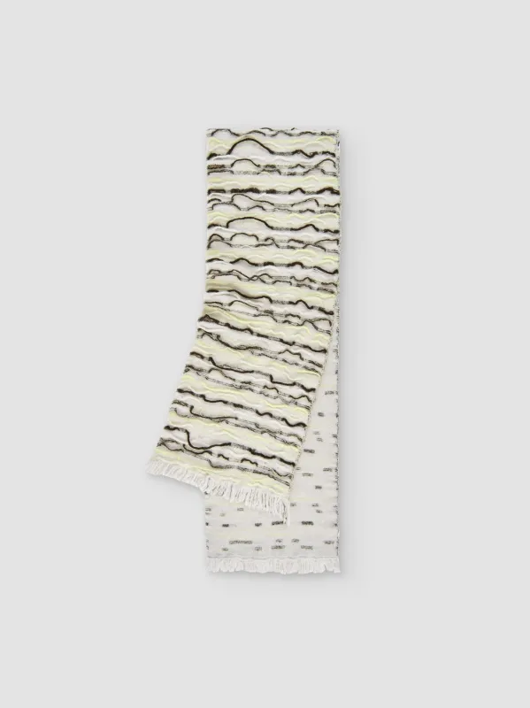 Sen scarf sold by RUS