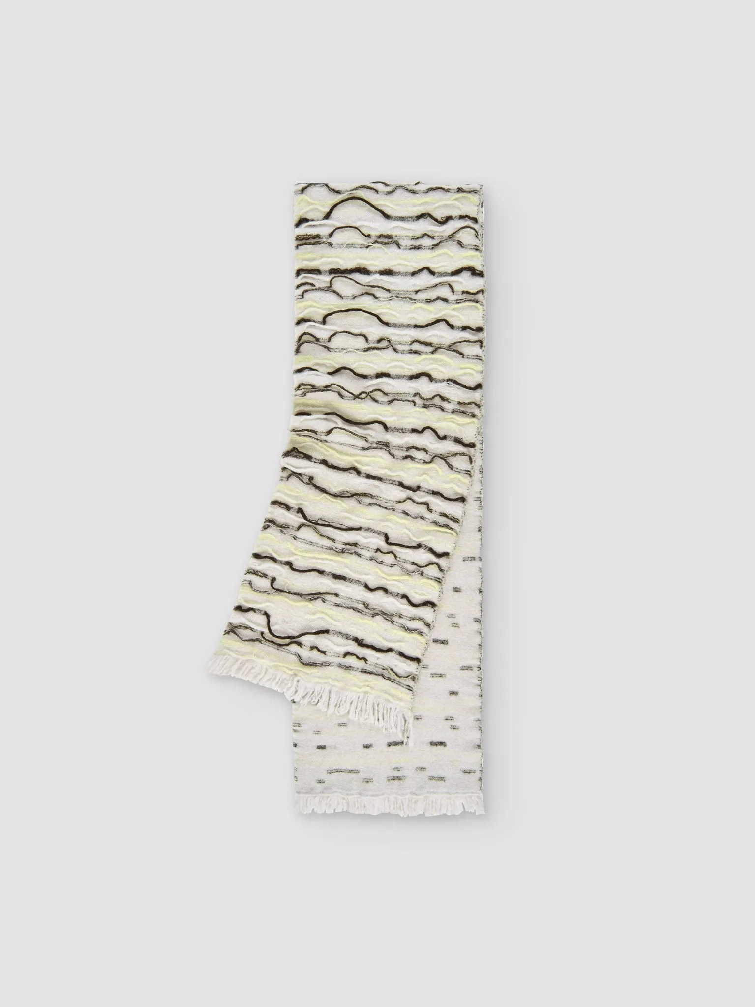 Sen scarf sold by RUS