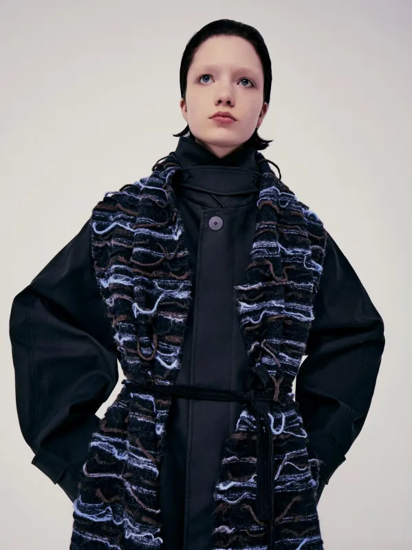 Sen scarf sold by RUS