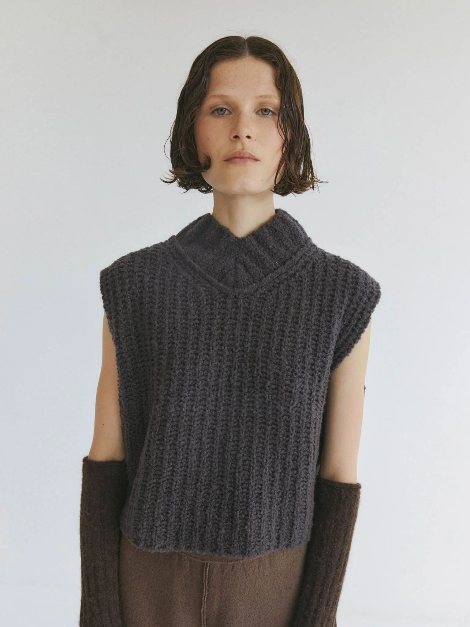 Mayu vest sold by RUS product image thumbnail 3