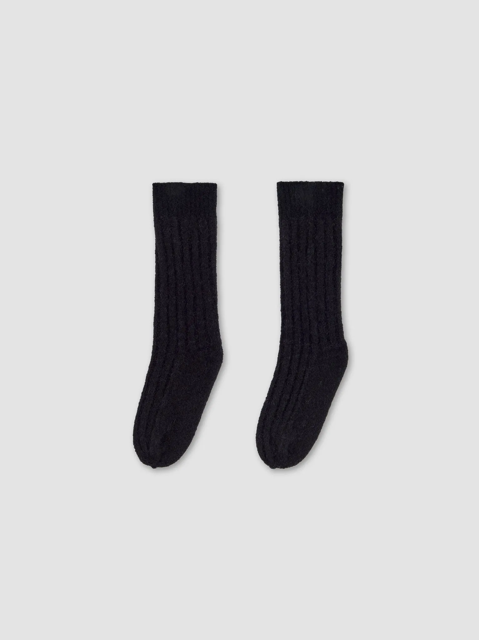 Suro socks sold by RUS