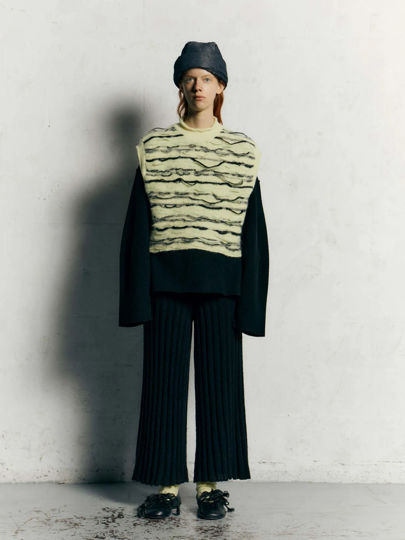 Hogusu vest sold by RUS product image thumbnail 2
