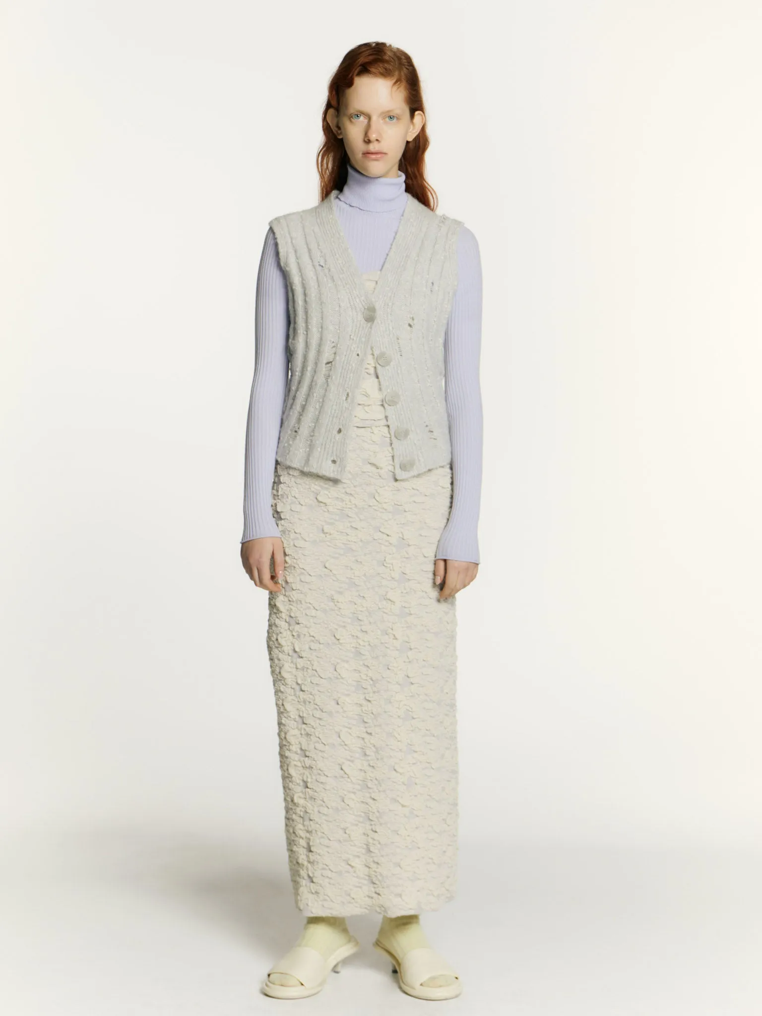 Yugure vest sold by RUS product image thumbnail 5