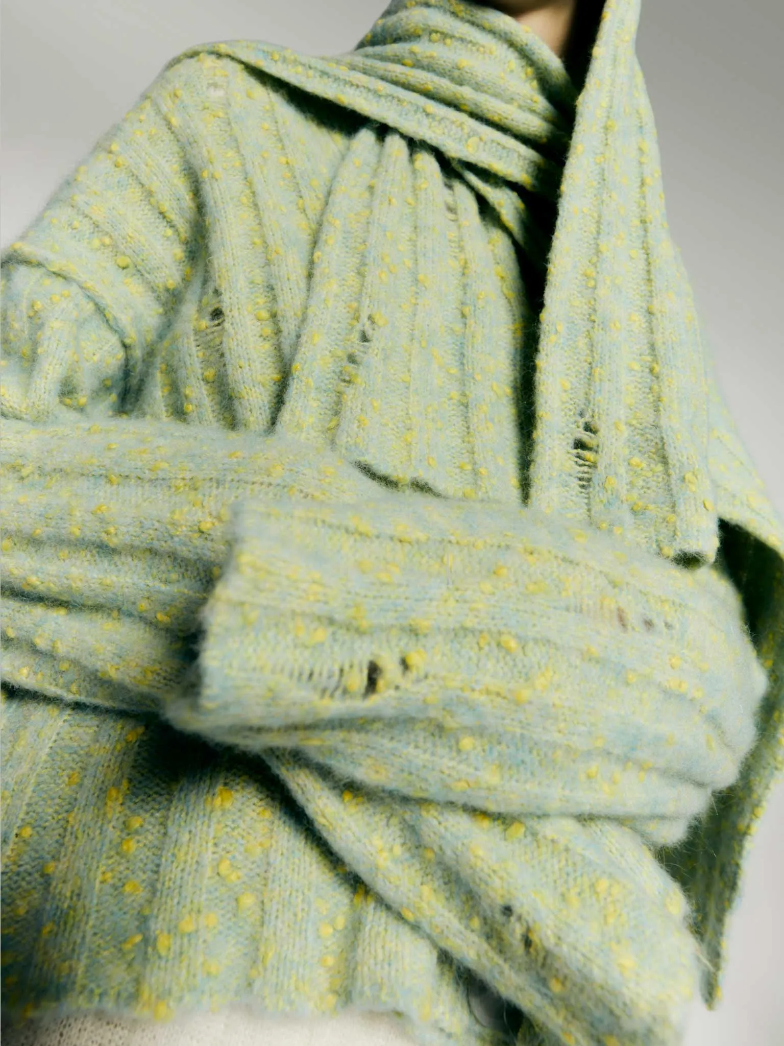 Jikken cardigan sold by RUS product image thumbnail 4