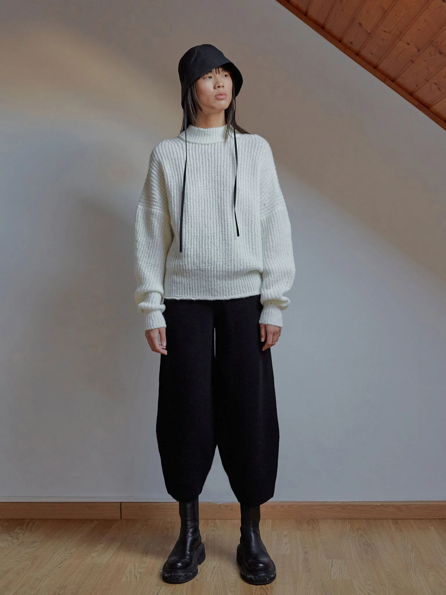 Wakusei sweater sold by RUS product image thumbnail 3