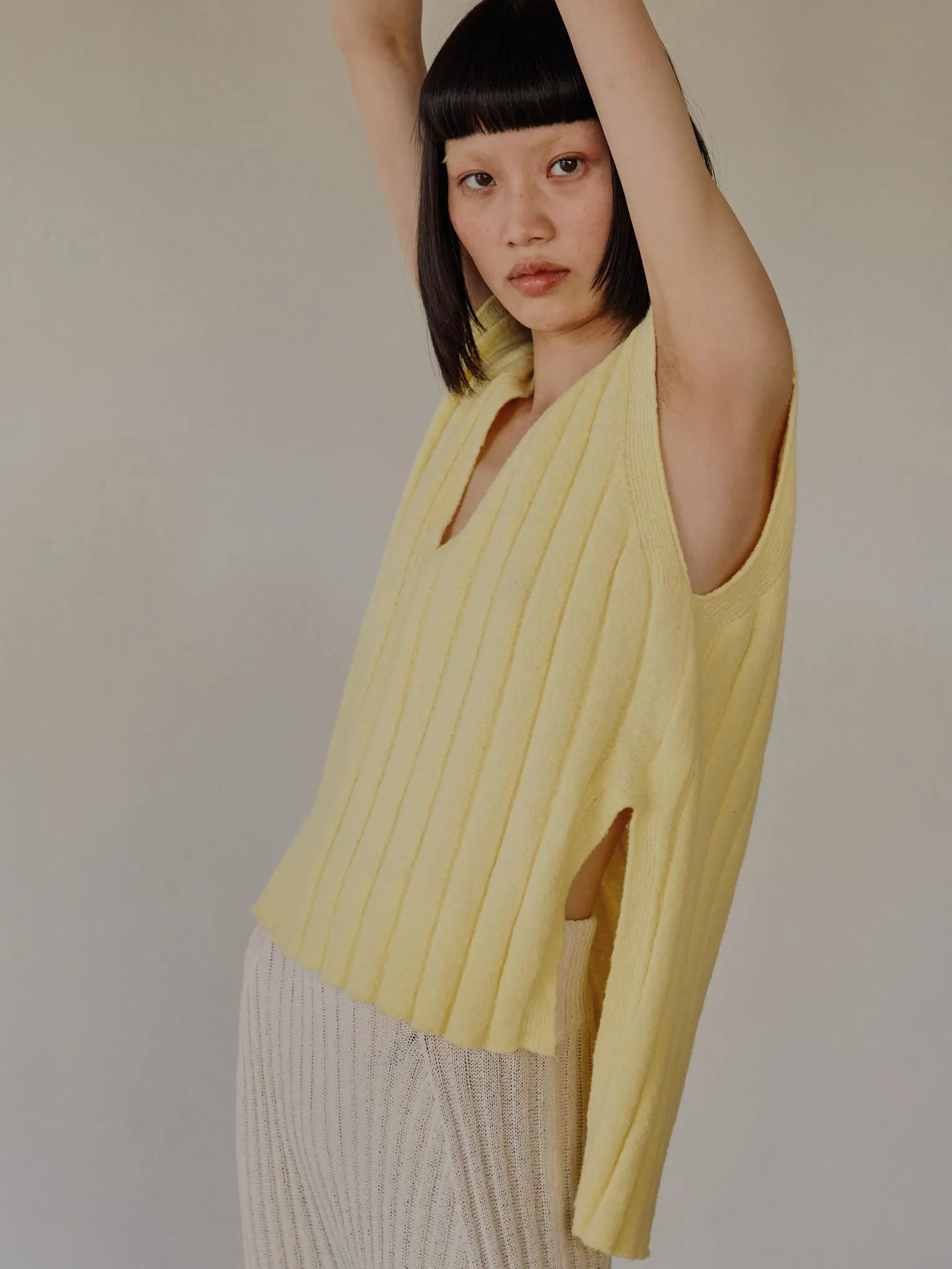 Chiisai vest sold by RUS product image thumbnail 4