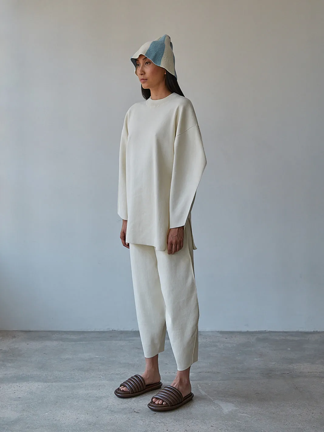 Onsen sweater sold by RUS product image thumbnail 4