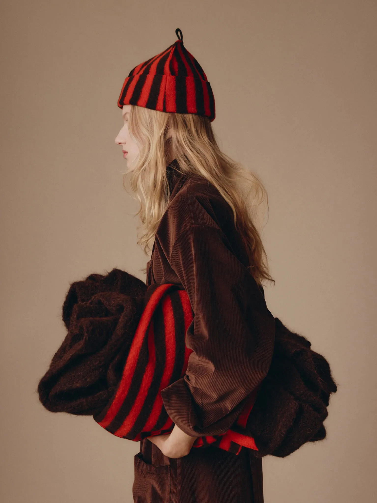 Ukiyo hat sold by RUS