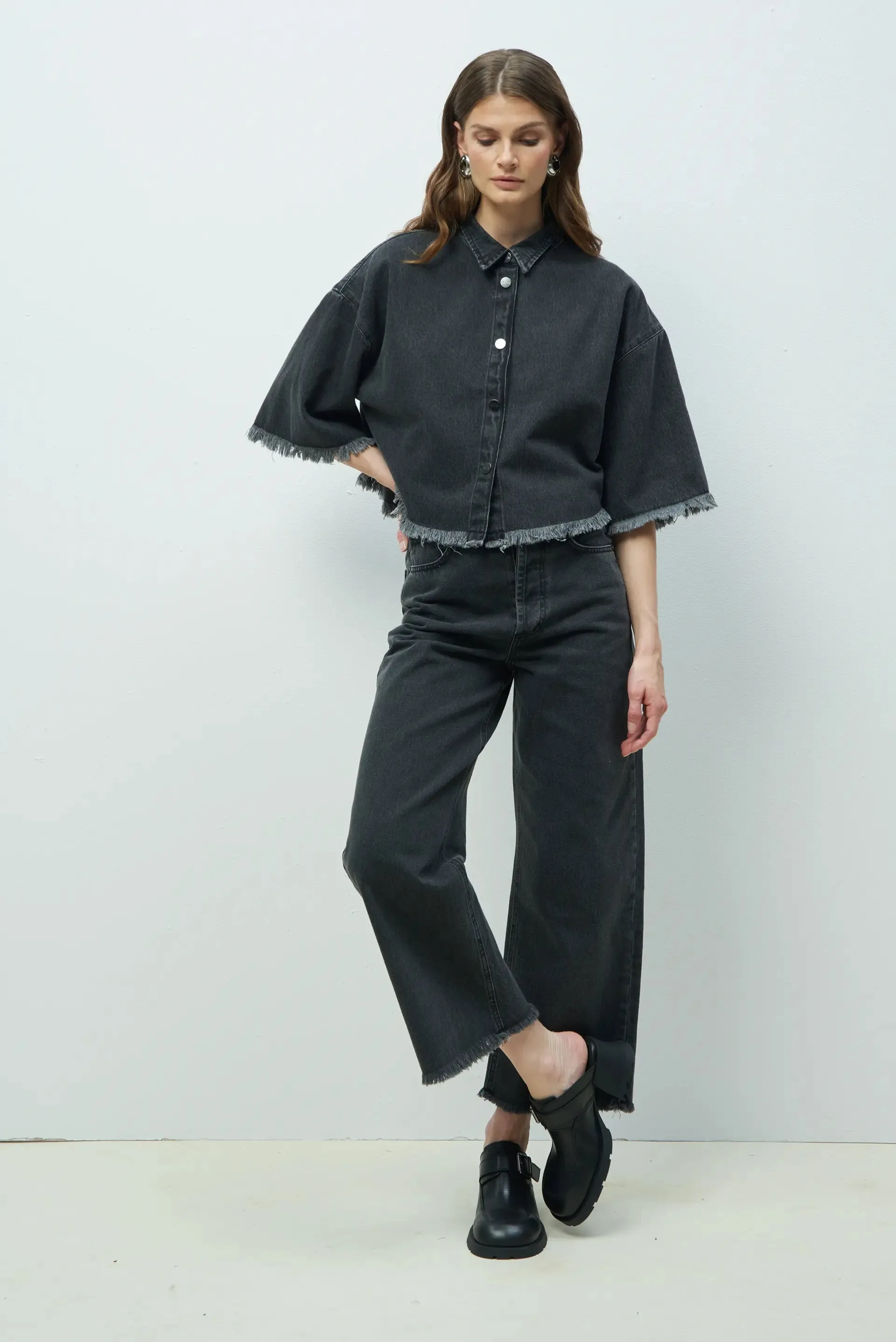 KOSZULA SEOUL washed graphite sold by Nite Noon product image thumbnail 4